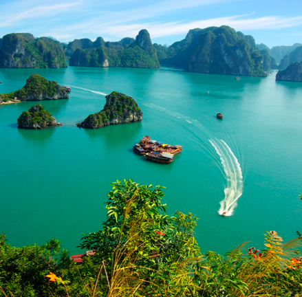 Sailing in an Asian bay