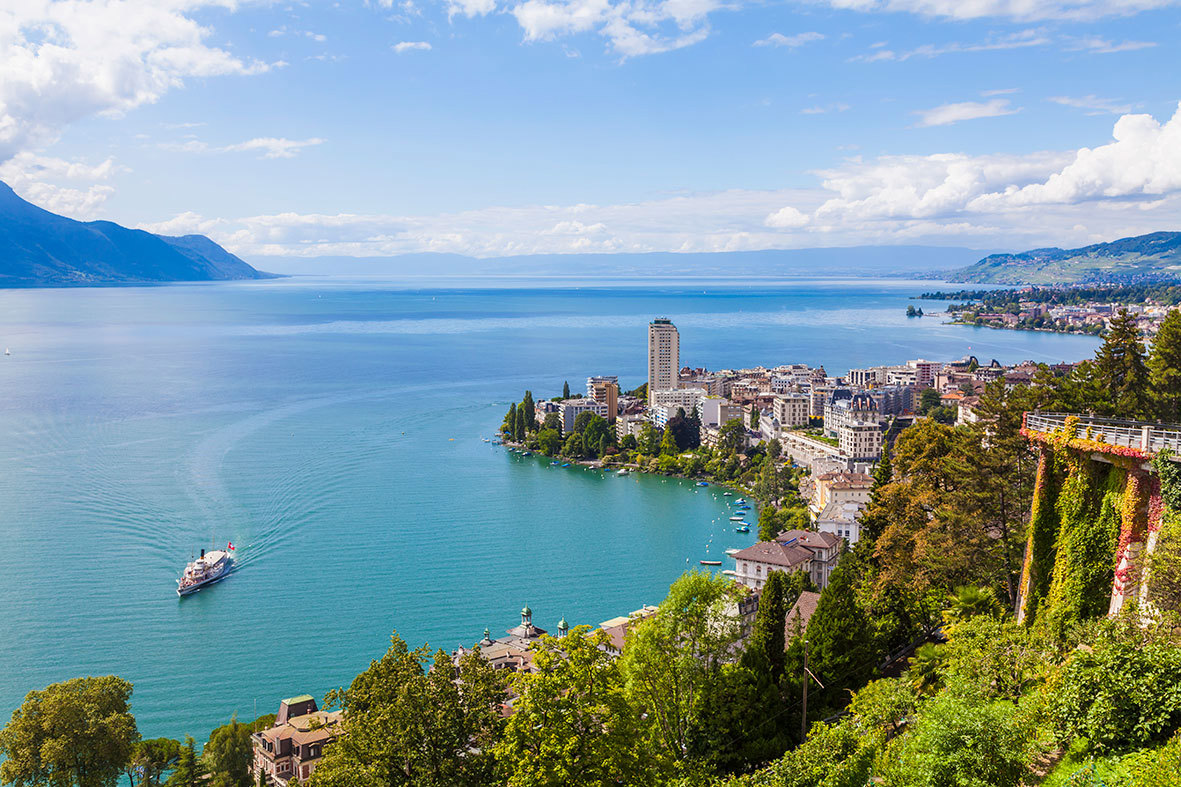 montreaux-cityscape-lake-geneva-switzerland.jpg