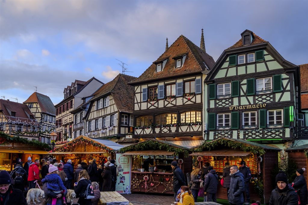 day-3-optional-experience-alsatian-wine-route-and-obernai-christmas-markets.jpg