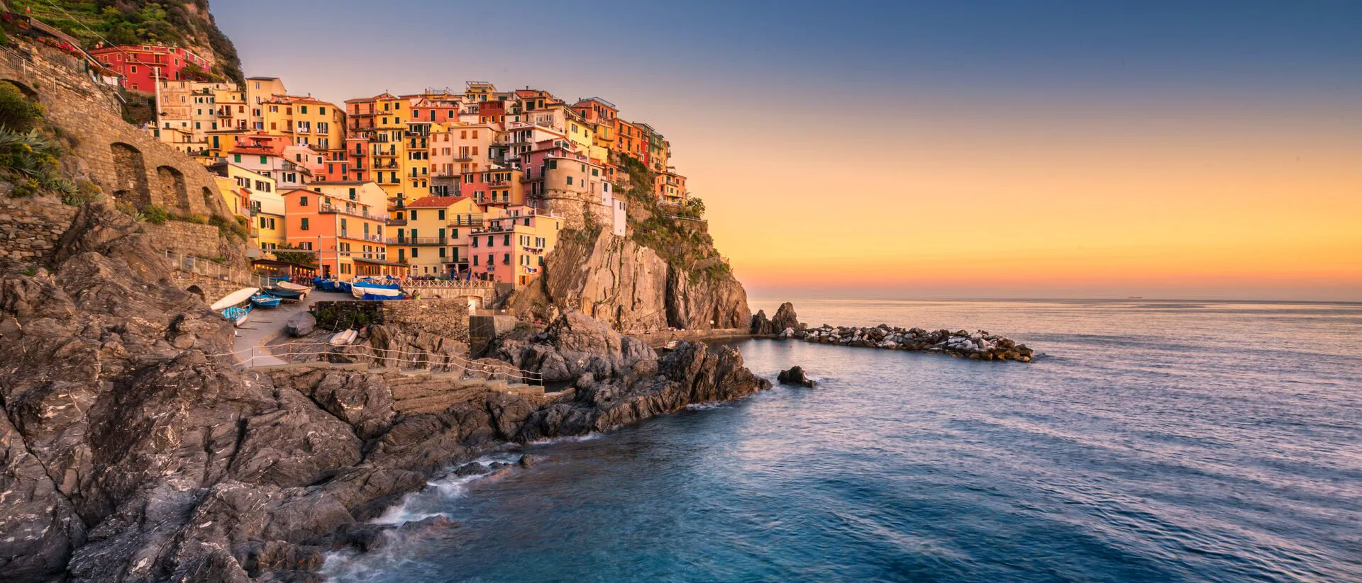 Parco Nazionale delle Cinque Terre riviera in Italy