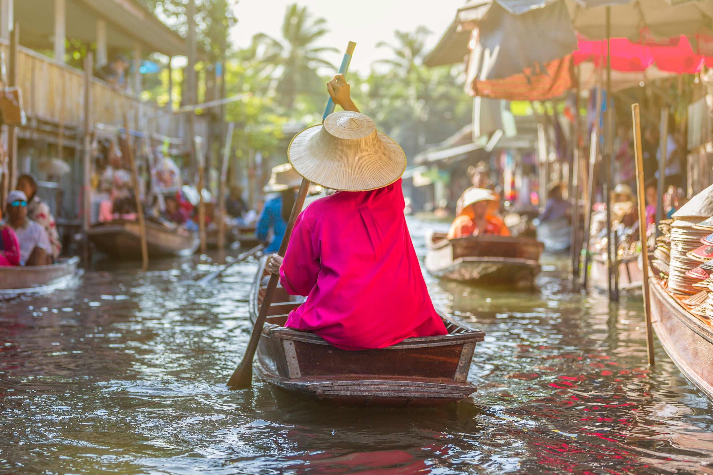 floating-market-damnoen-saduak-thailand.jpg