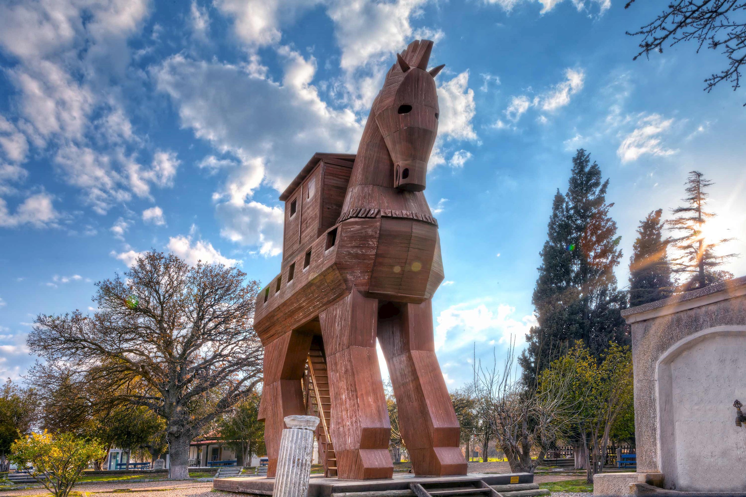 trojan-horse-troy-turkey.jpg