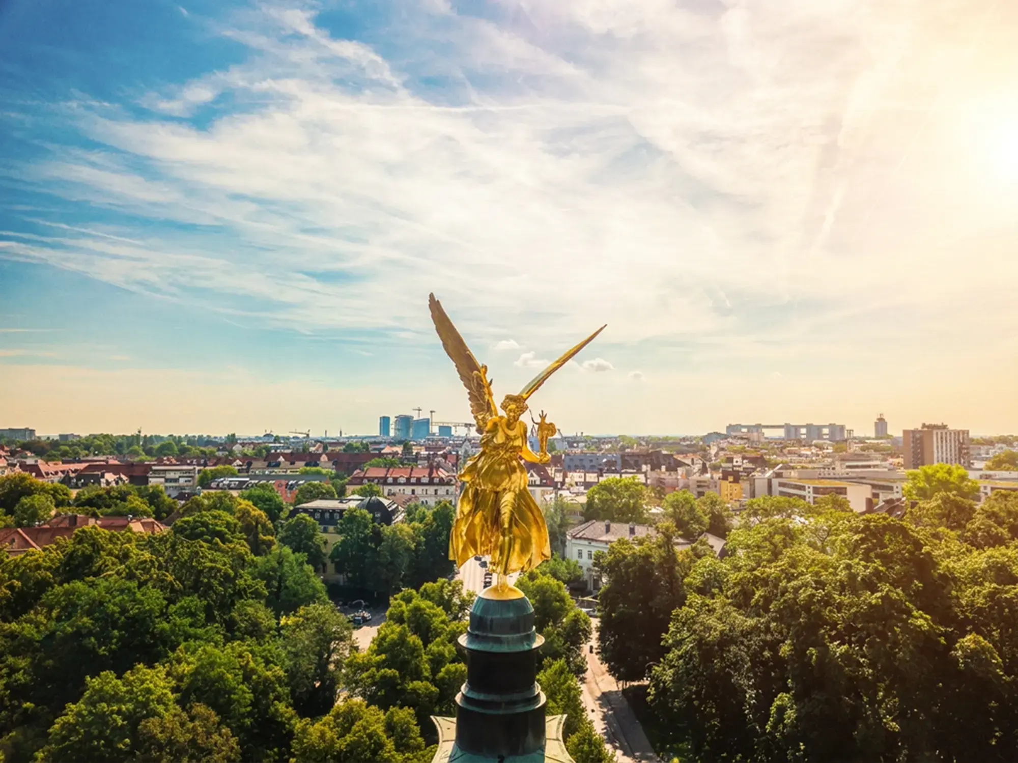 mu-nchen-friedensengel-1145233171.webp
