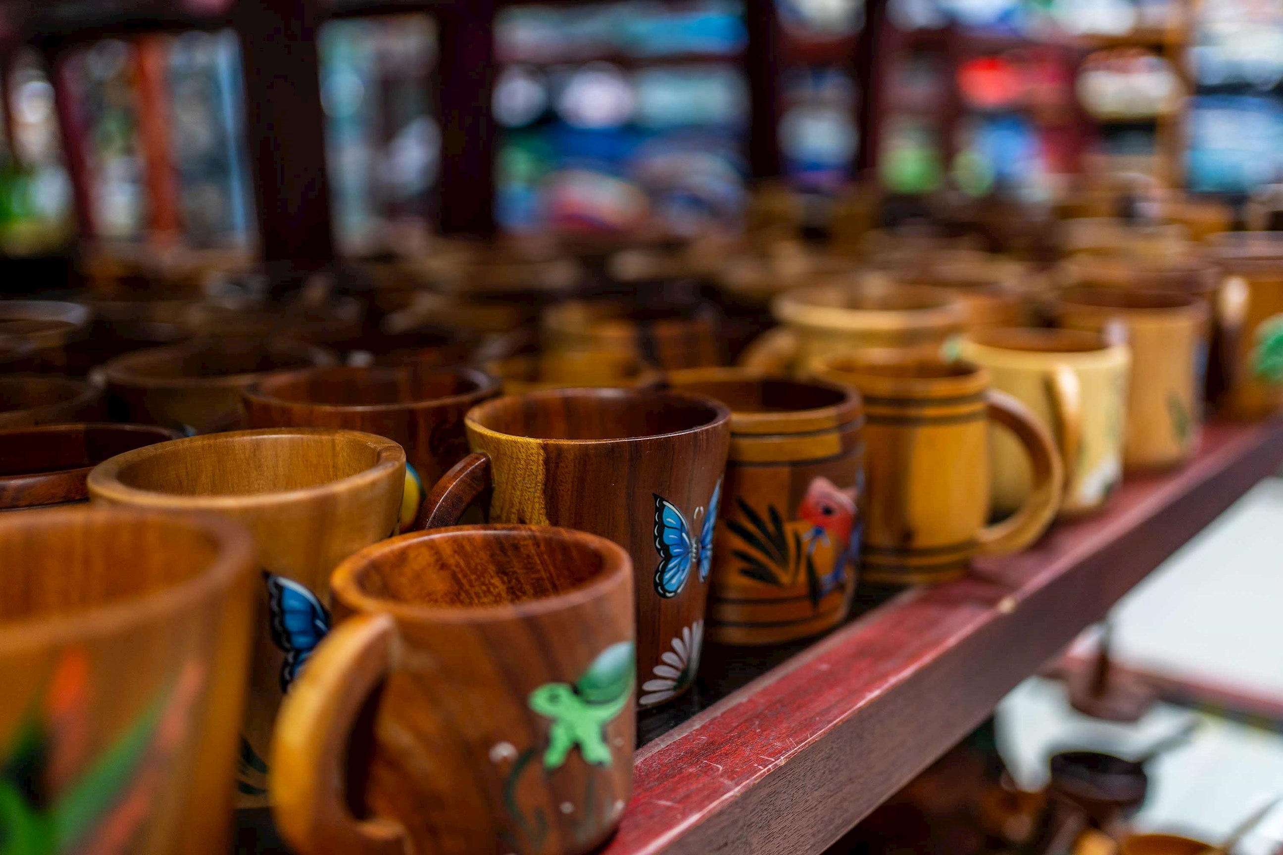 wooden-mugs-market-stall-san-jose-costa-rica.jpg