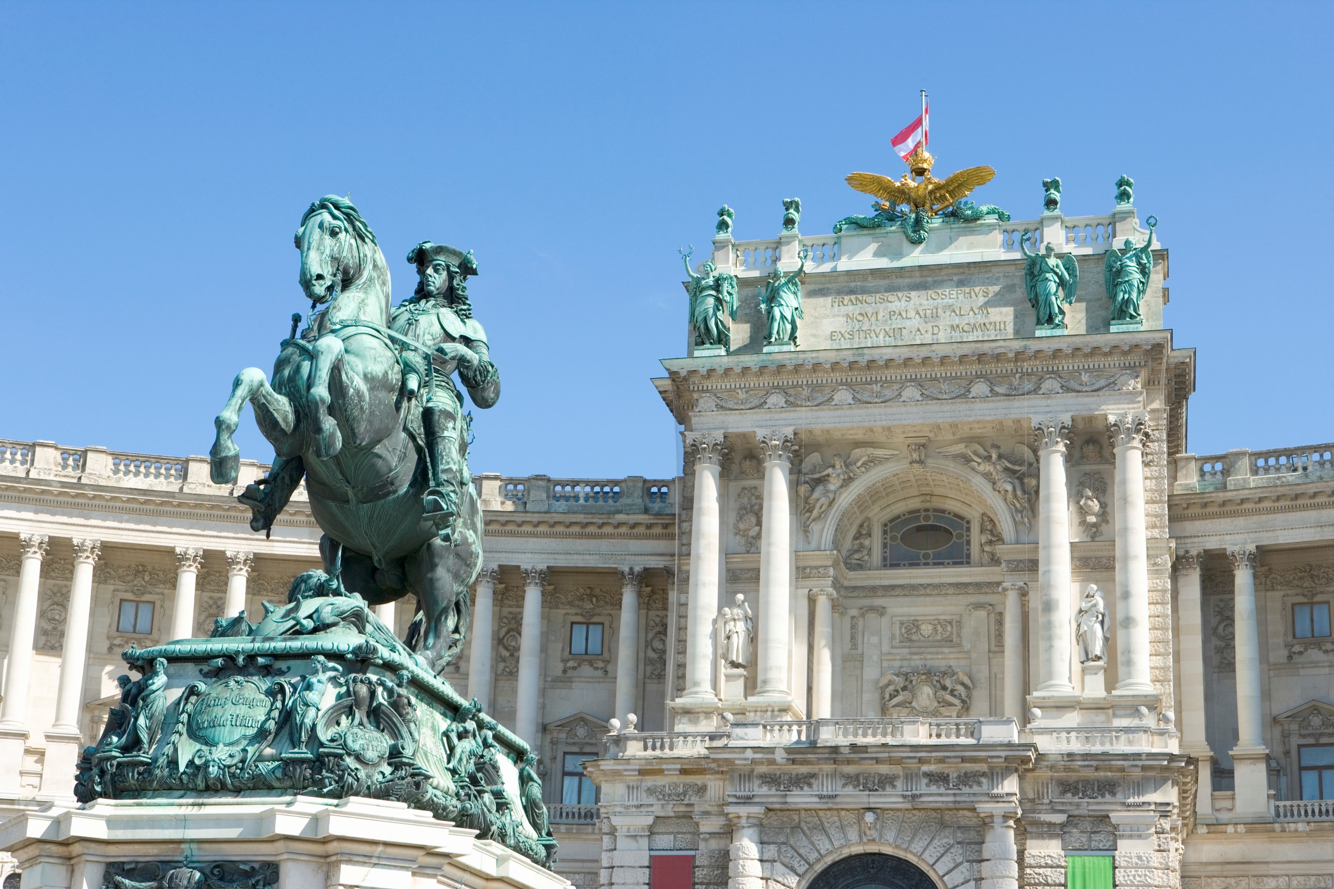 vienna-walking-tour-vienna-austria.jpg