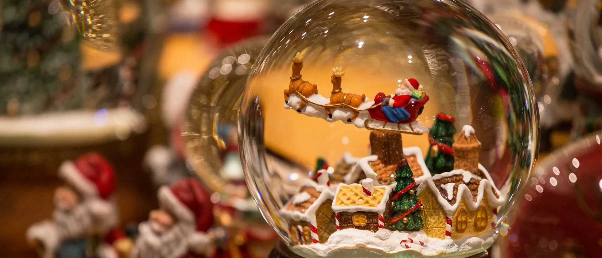 Christmas bulb with Santa Claus inside