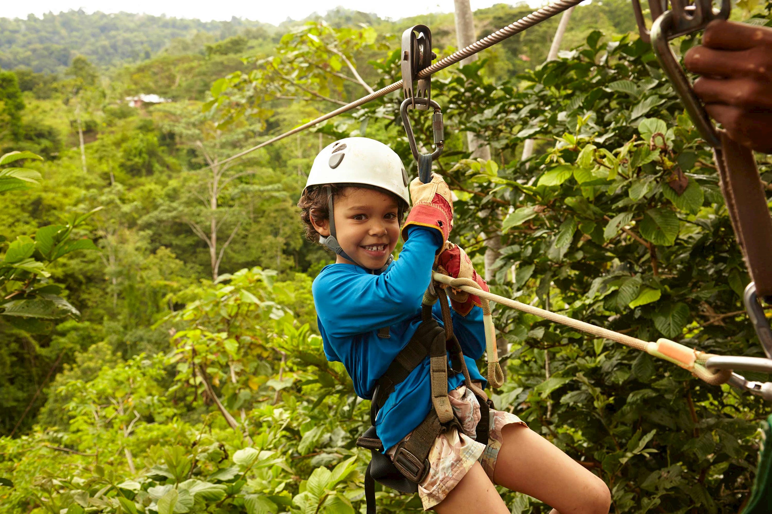 boy-zip-lining-arenal-costa-rica.jpg