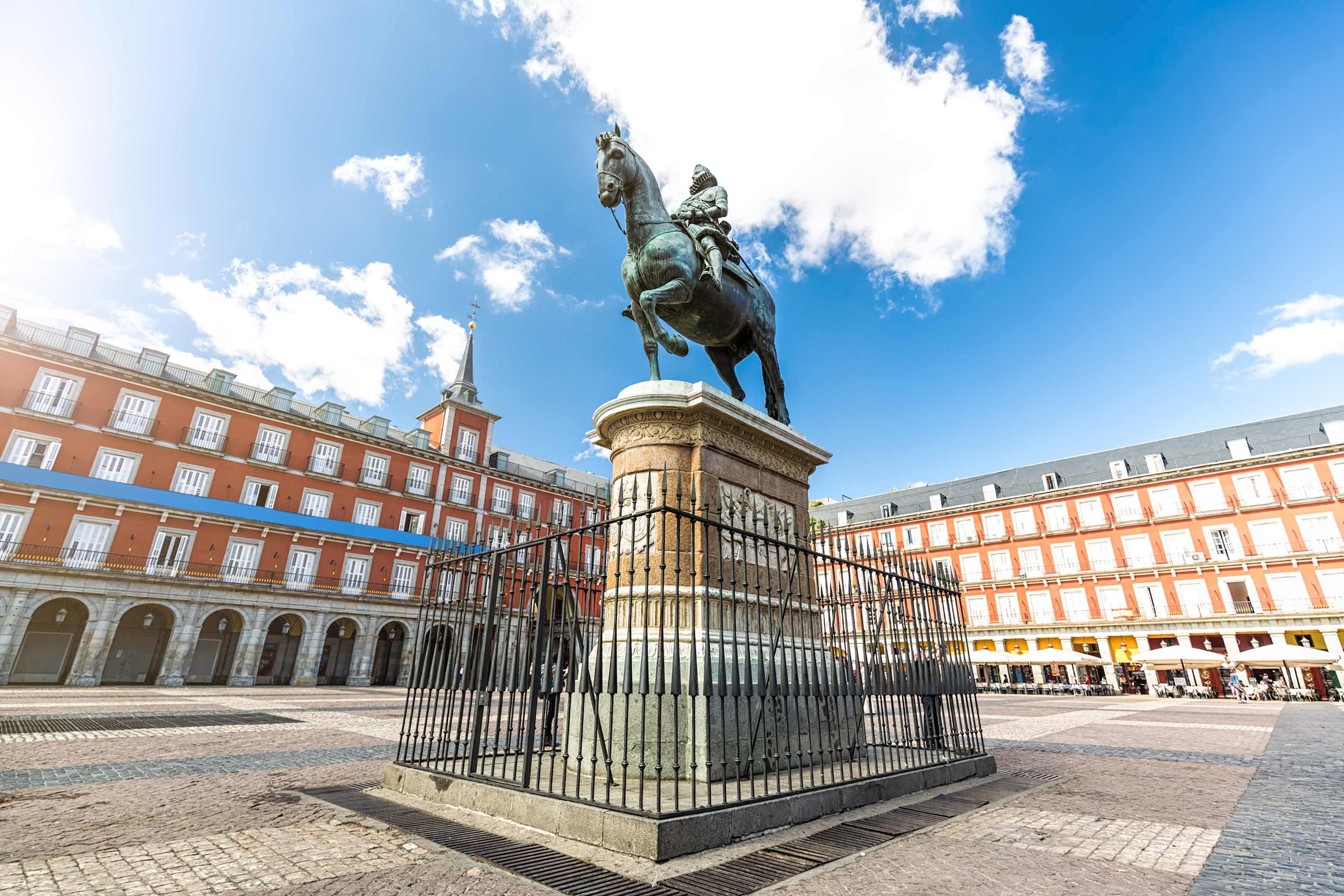 plaza-mayor-madrid-spain.jpg