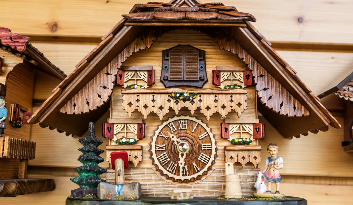 Cuckoo Clock at half past ten
