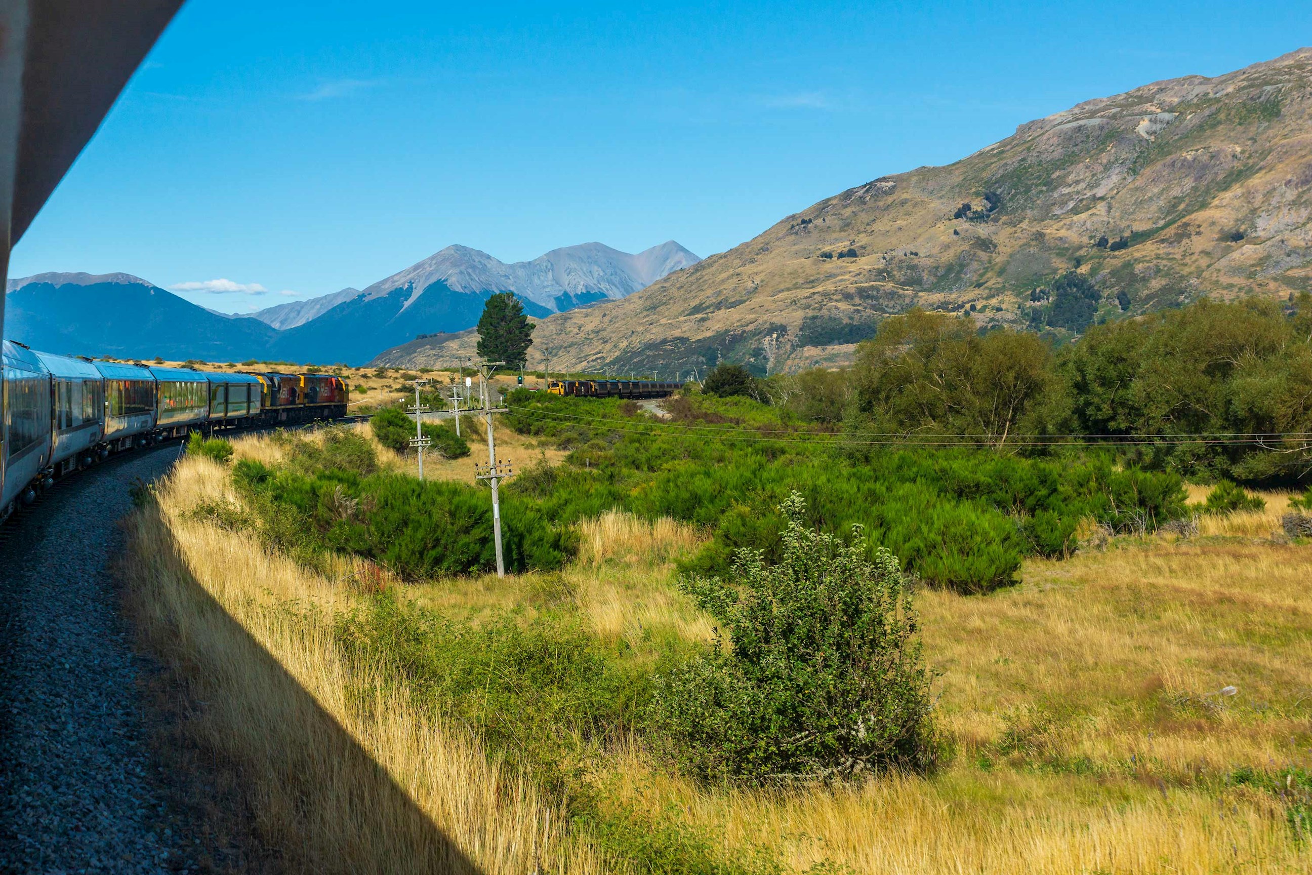 tranz-alpine-train-christchurch-australia.jpg