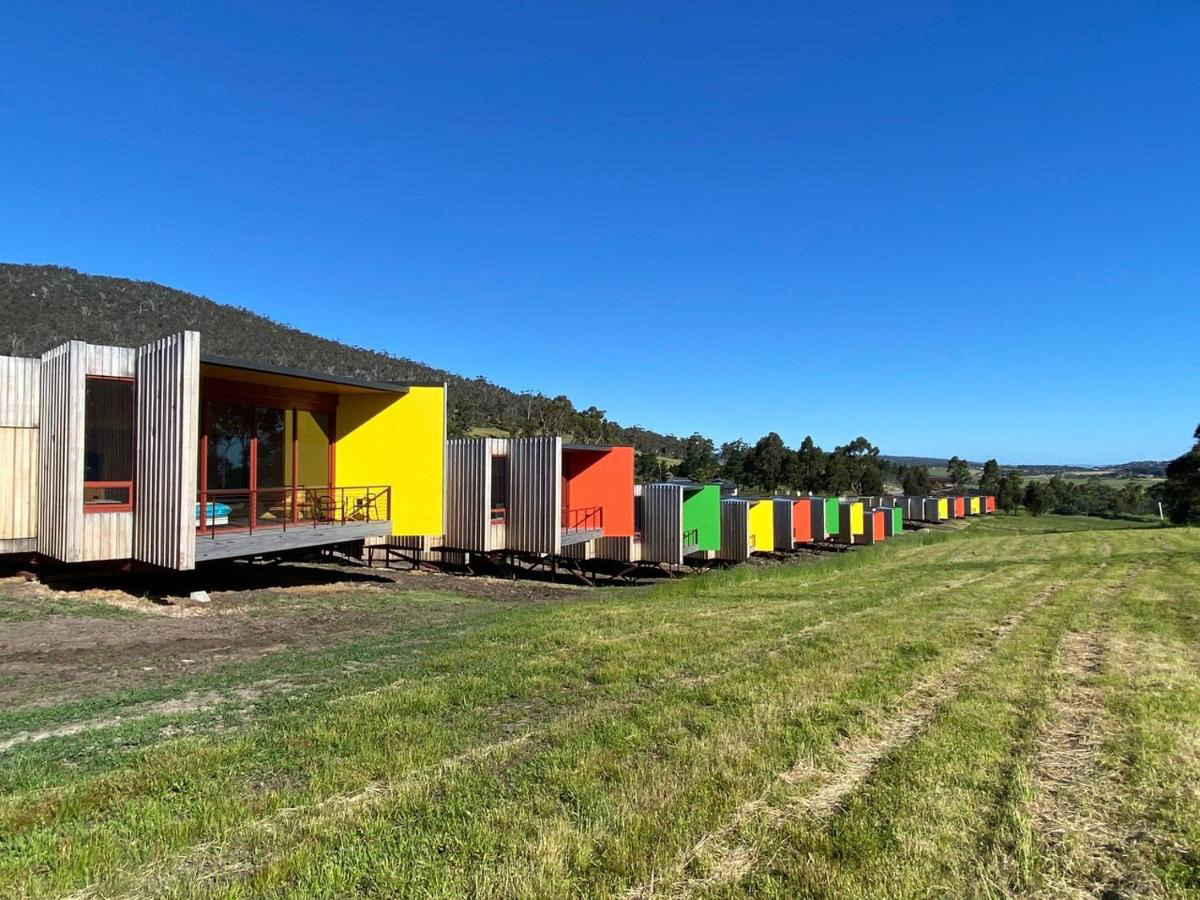 iron-creek-bay-farm-sorell-tasmania-australia.jpg