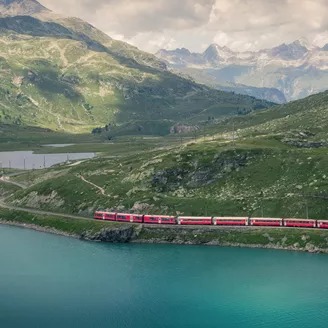 glacier-express-train-on-the-bernina-pass-canton-graubunden-switzerland.jpg