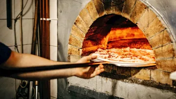 evening-dinner-rome-italy.jpg