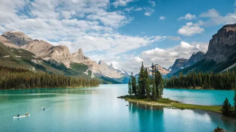 Lake in Maligne Canyon, Canada