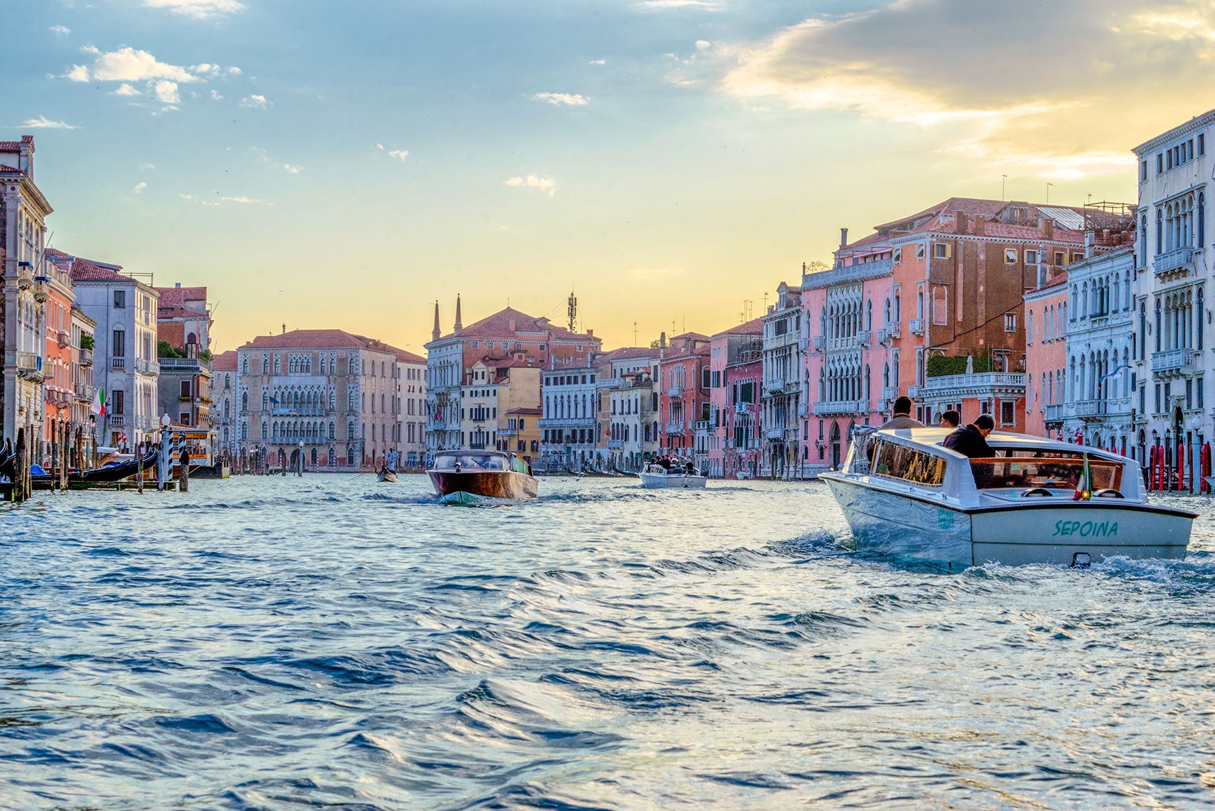 grand-canal-venice-italy.jpg