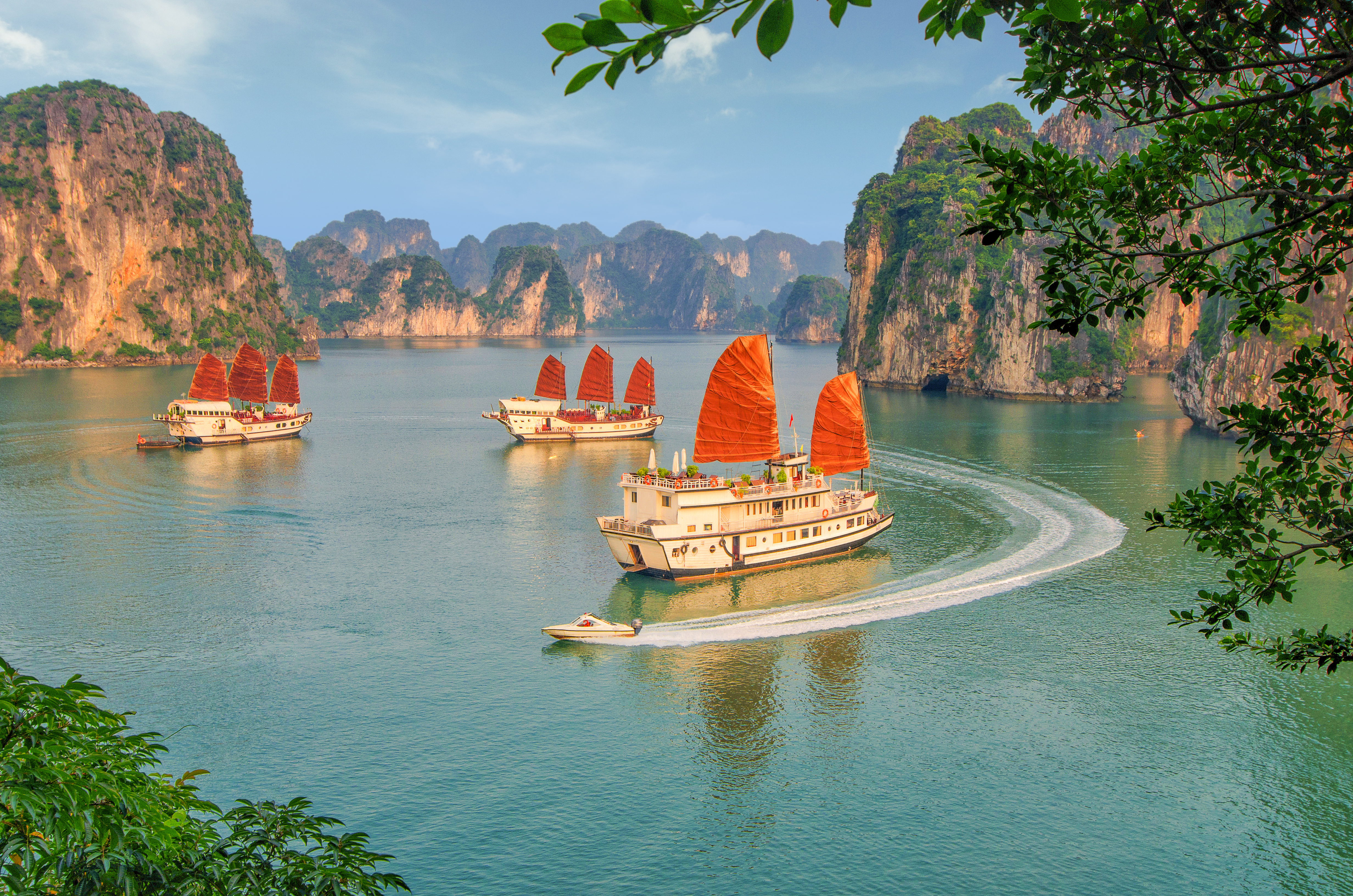 Aerial Picturesque Scenery With Luxury Cruises (Sail Boat) In Ha Long Bay, Quang Ninh, Vietnam (Halong) 1151732095
