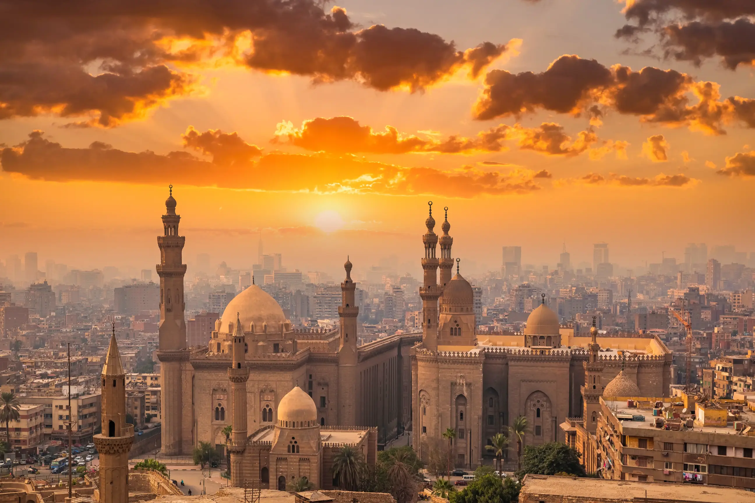 day-hero-famous-view-mosque-cairo-egypt.webp