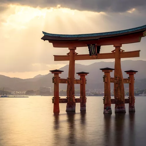 Splendors of Japan with Hiroshima Guided Tour