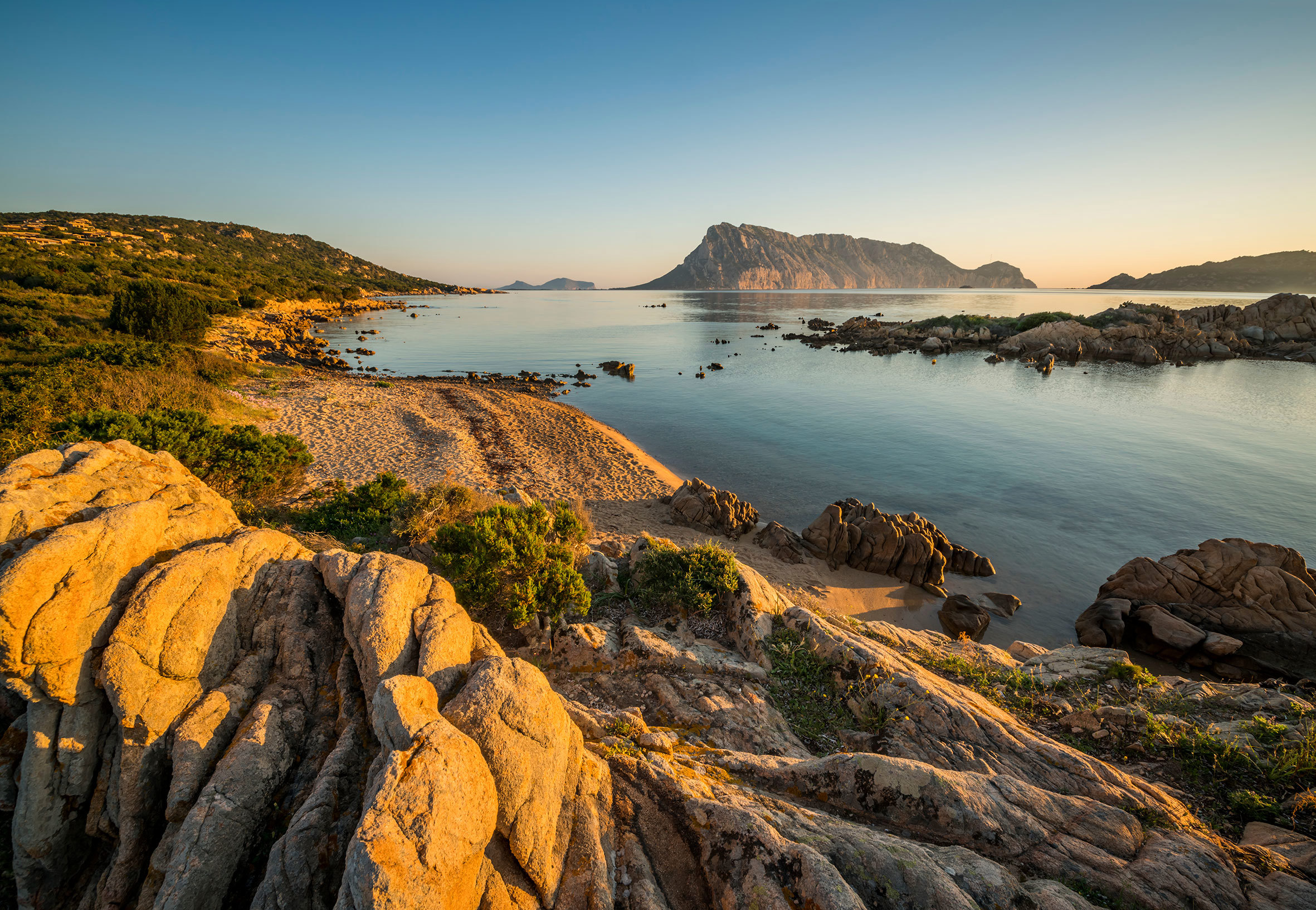 rocky-sardinian-coastline-sunrise.jpg