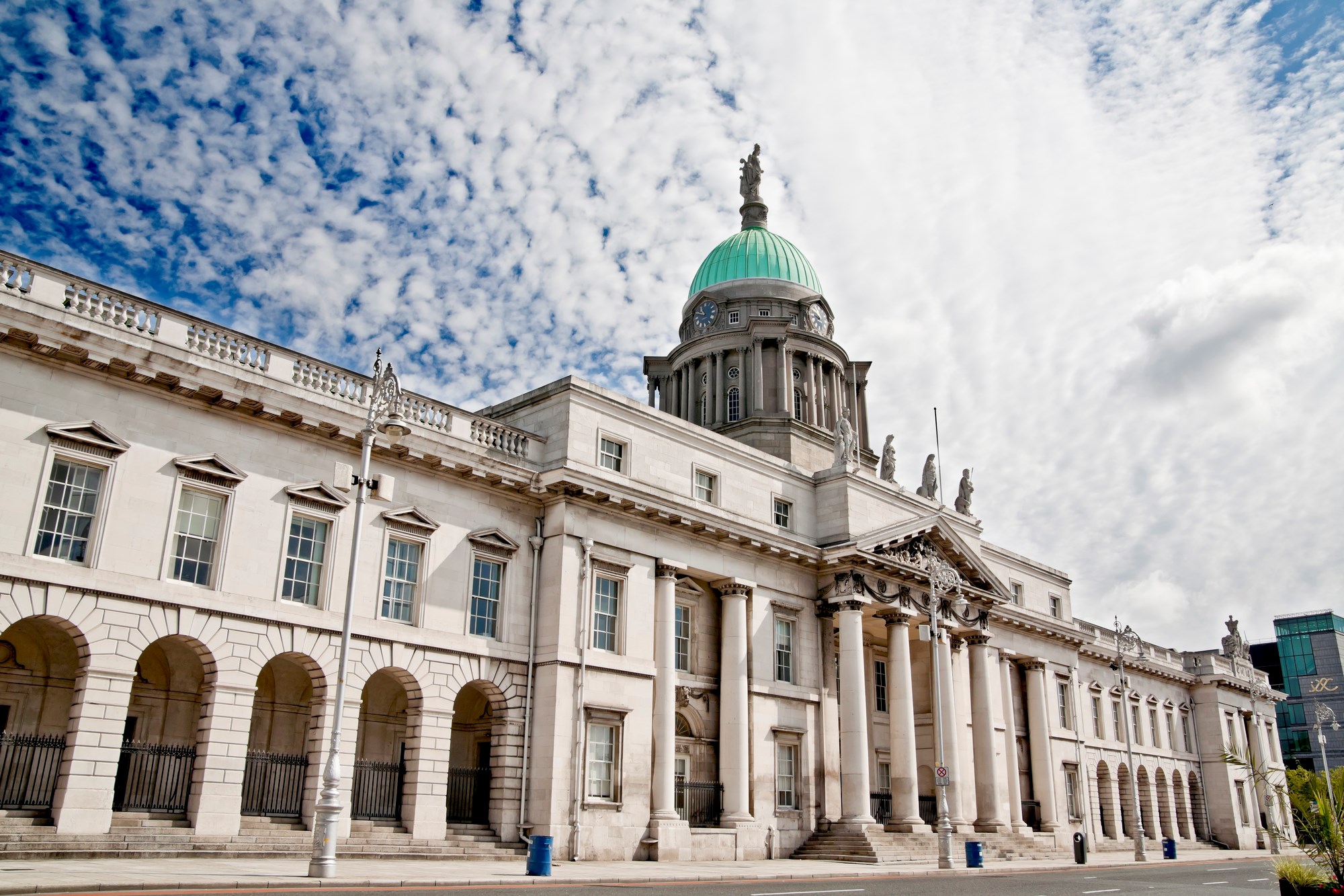 184_custom-house-dublin-ireland.jpg
