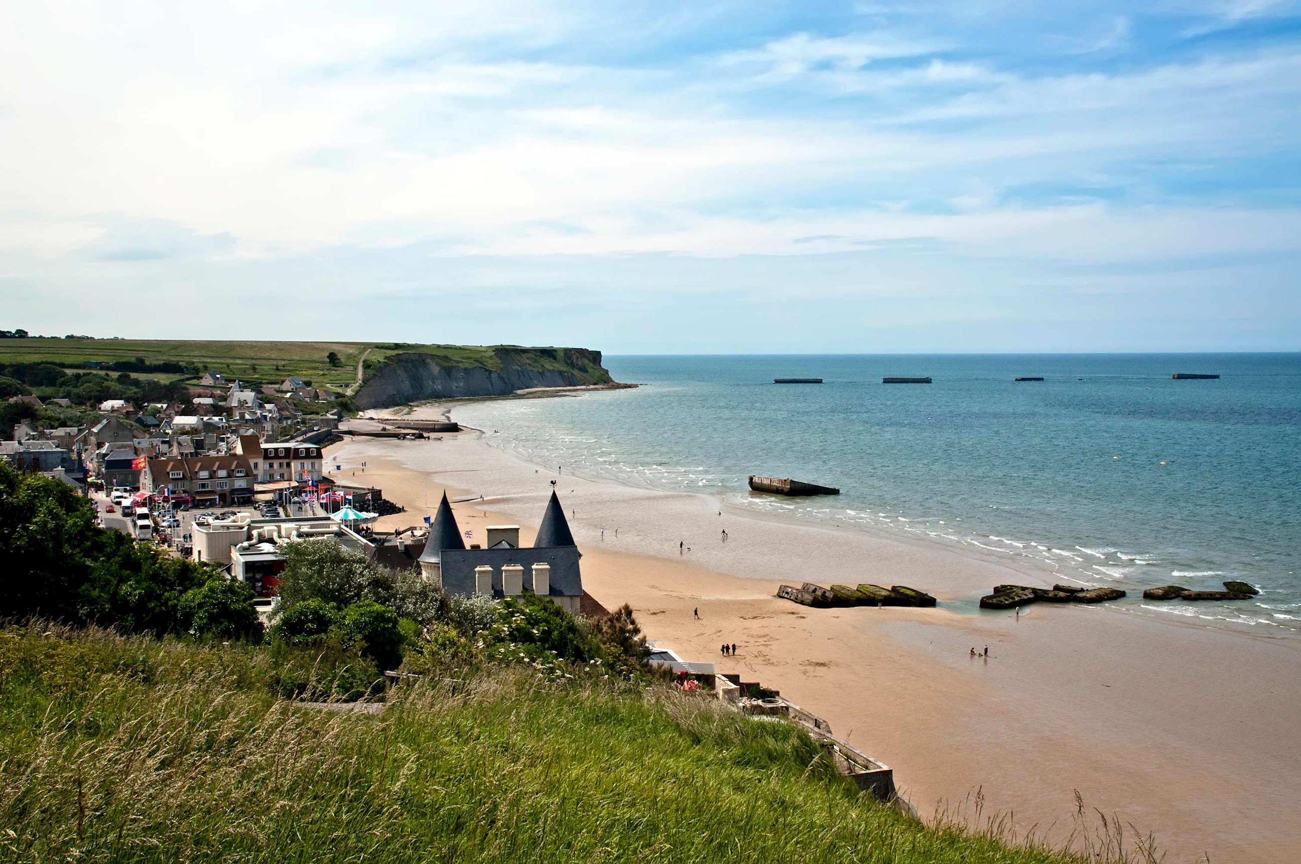 arromanches-gold-beach-normandy-france.jpg