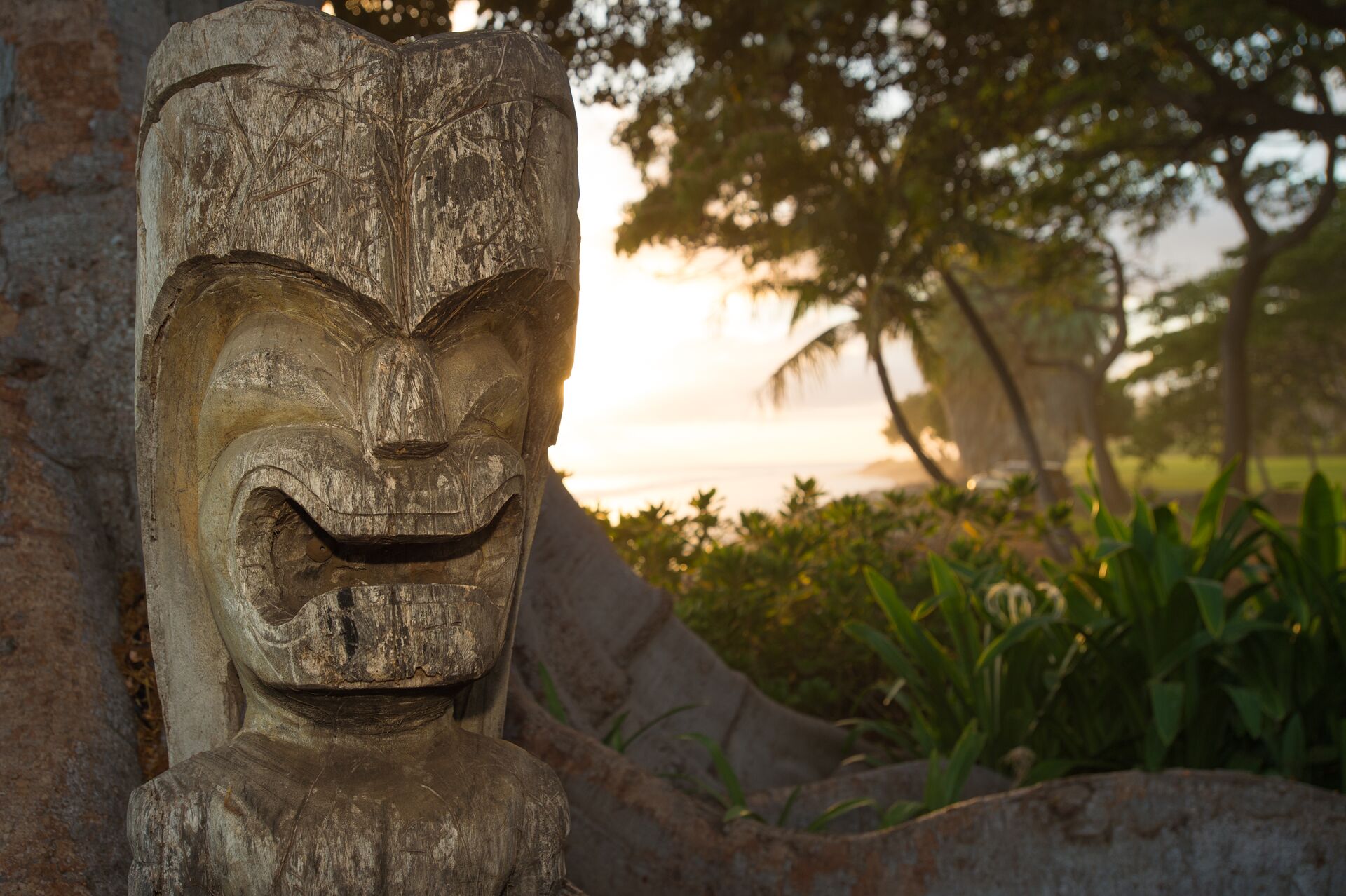 Sun setting over Maui Tiki on Hawaii in USA