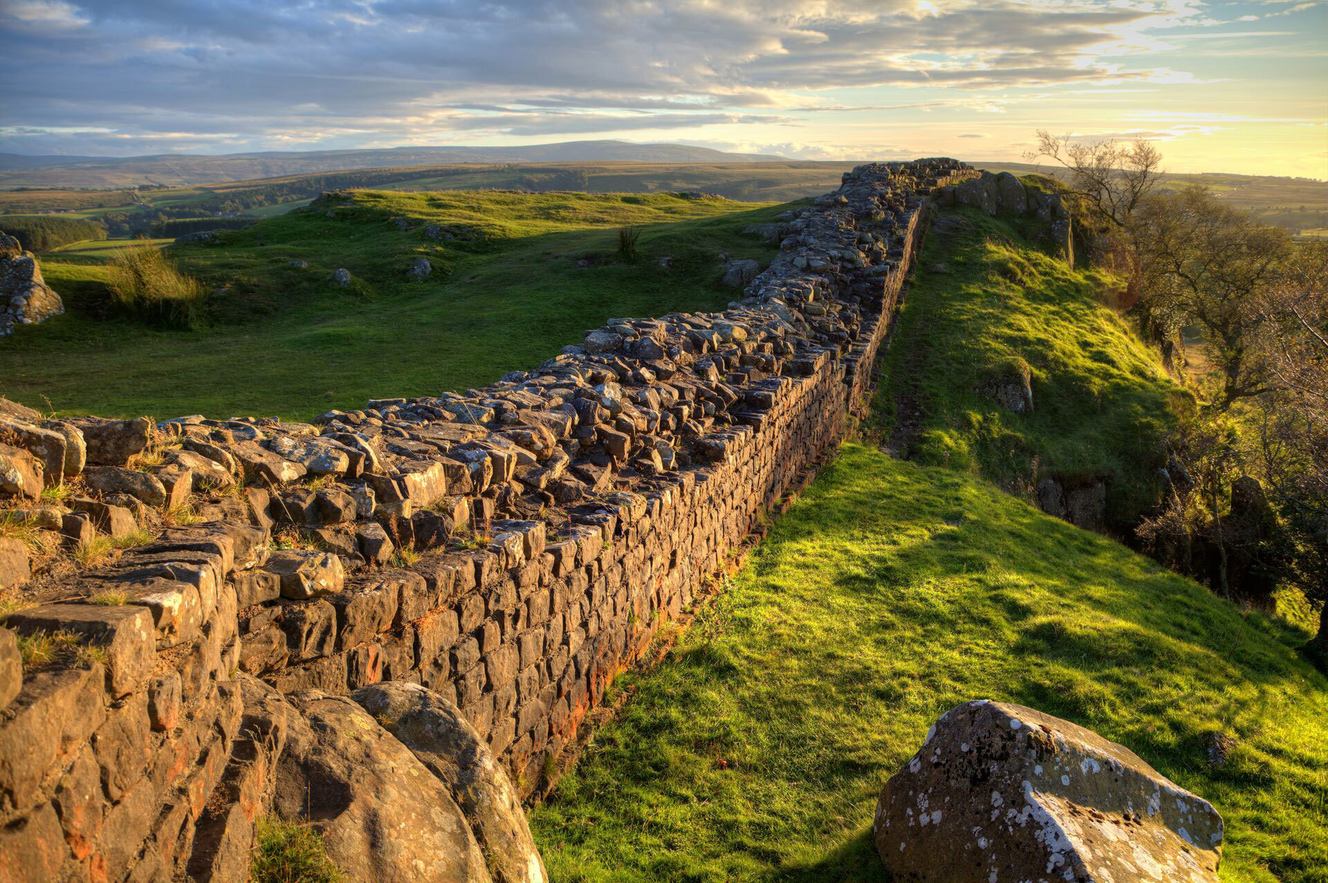hadrians-wall-durham-england.jpg