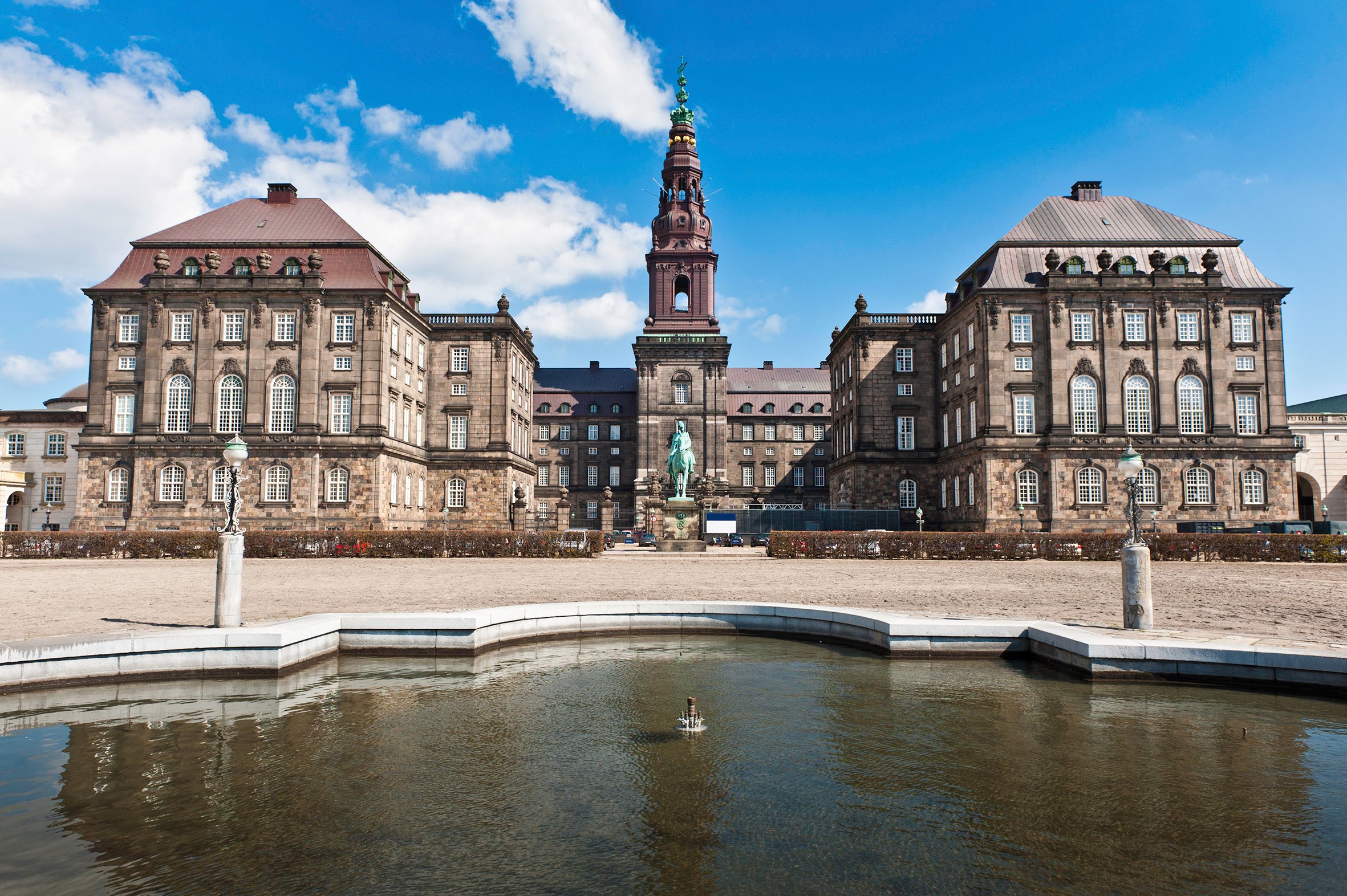 christiansborg-palace-copenhagen-denmark.jpg