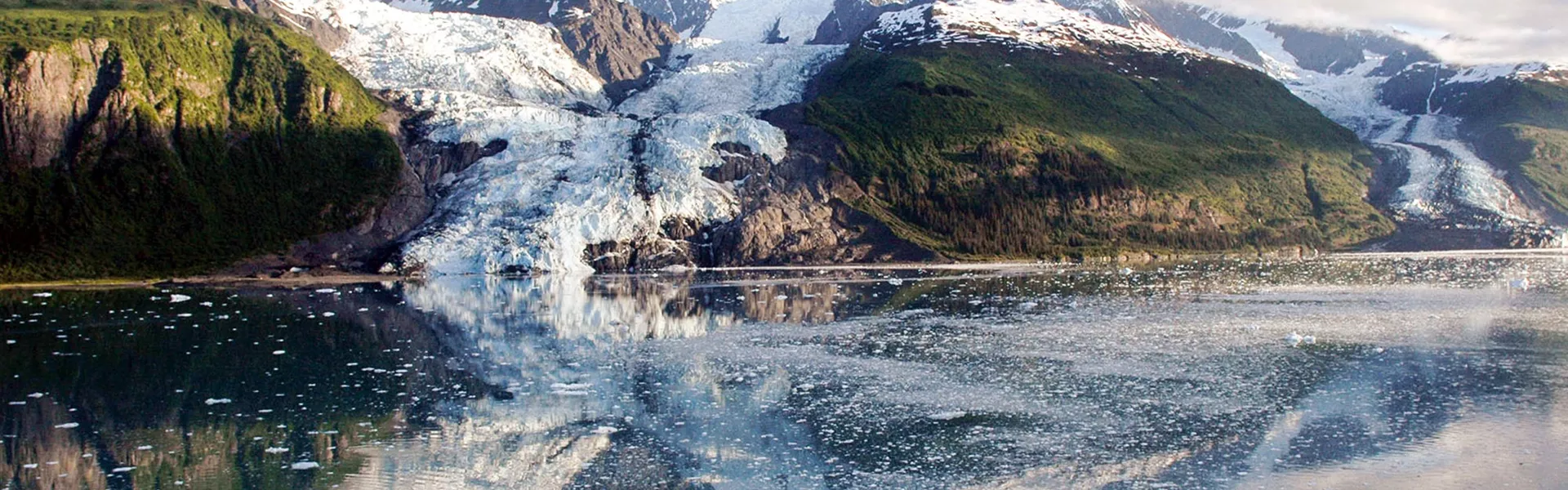 Glacier bay in Alaska, USA
