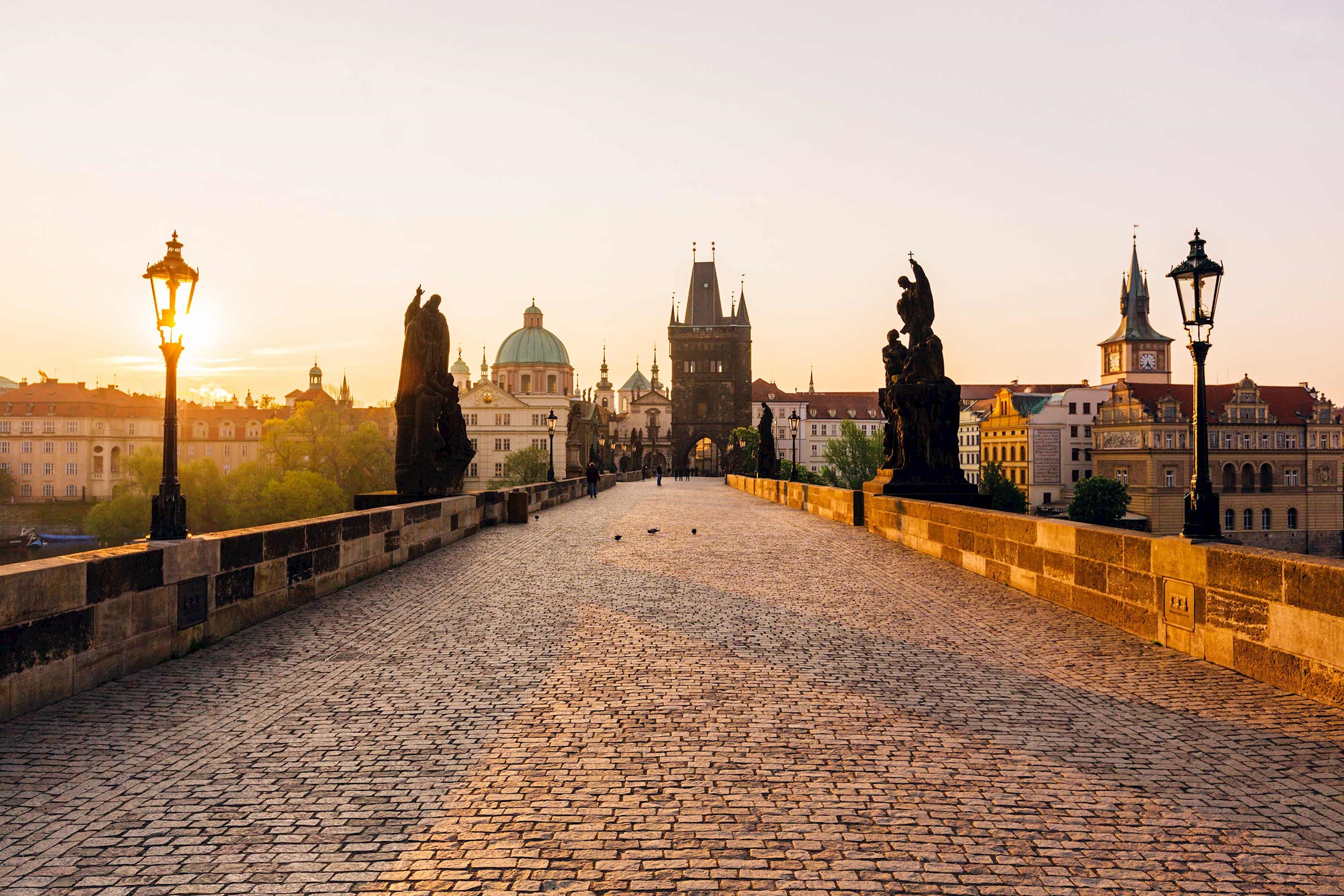 charles-bridge-prague-czech-republic.jpg