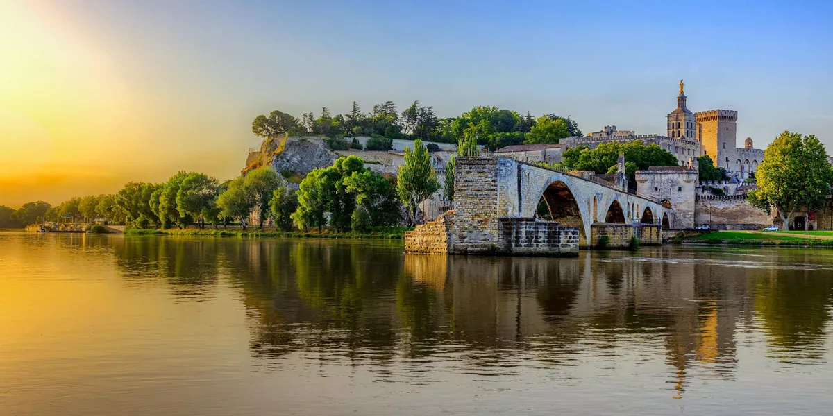 Highlights France Barcelona Guided Tour 1