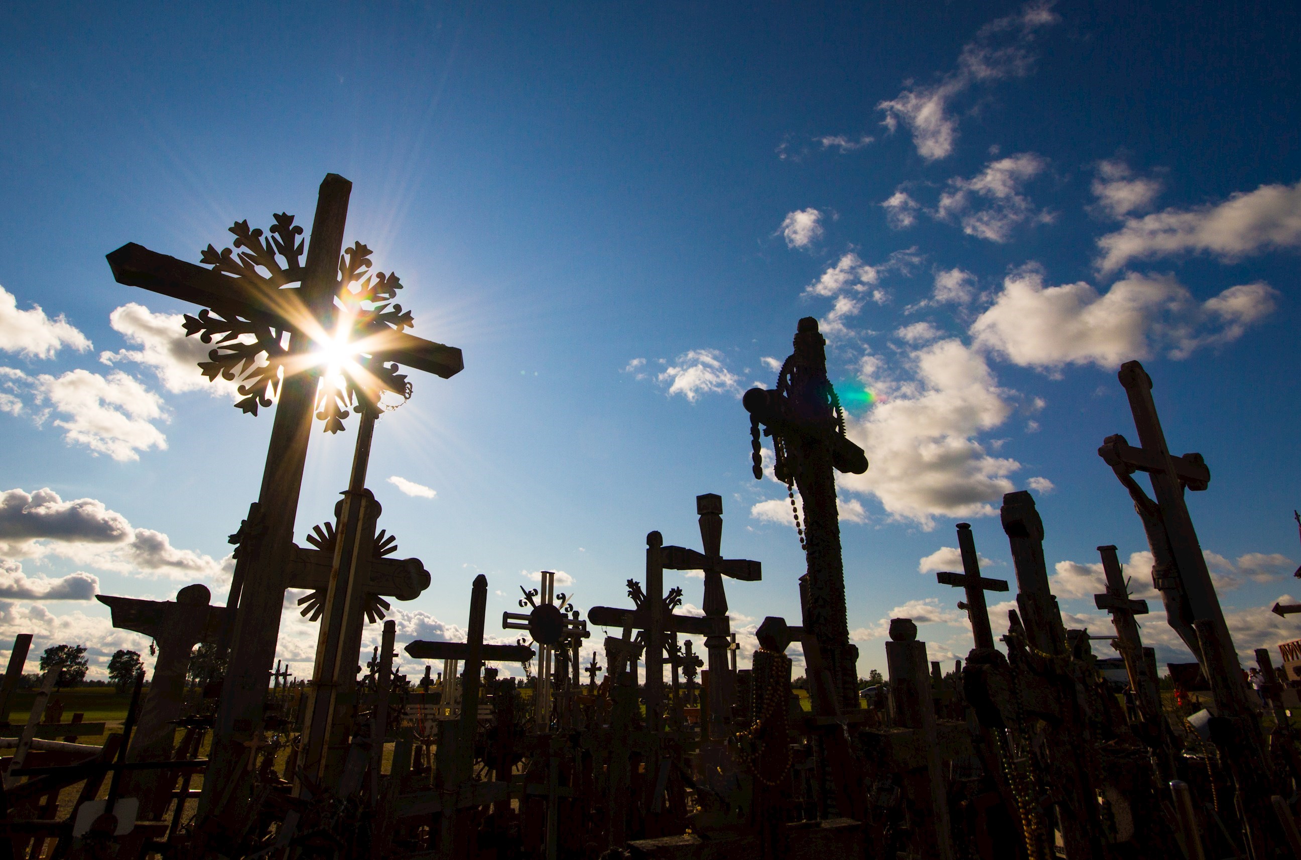 hill-of-crosses-siauliai-lithuania.jpg