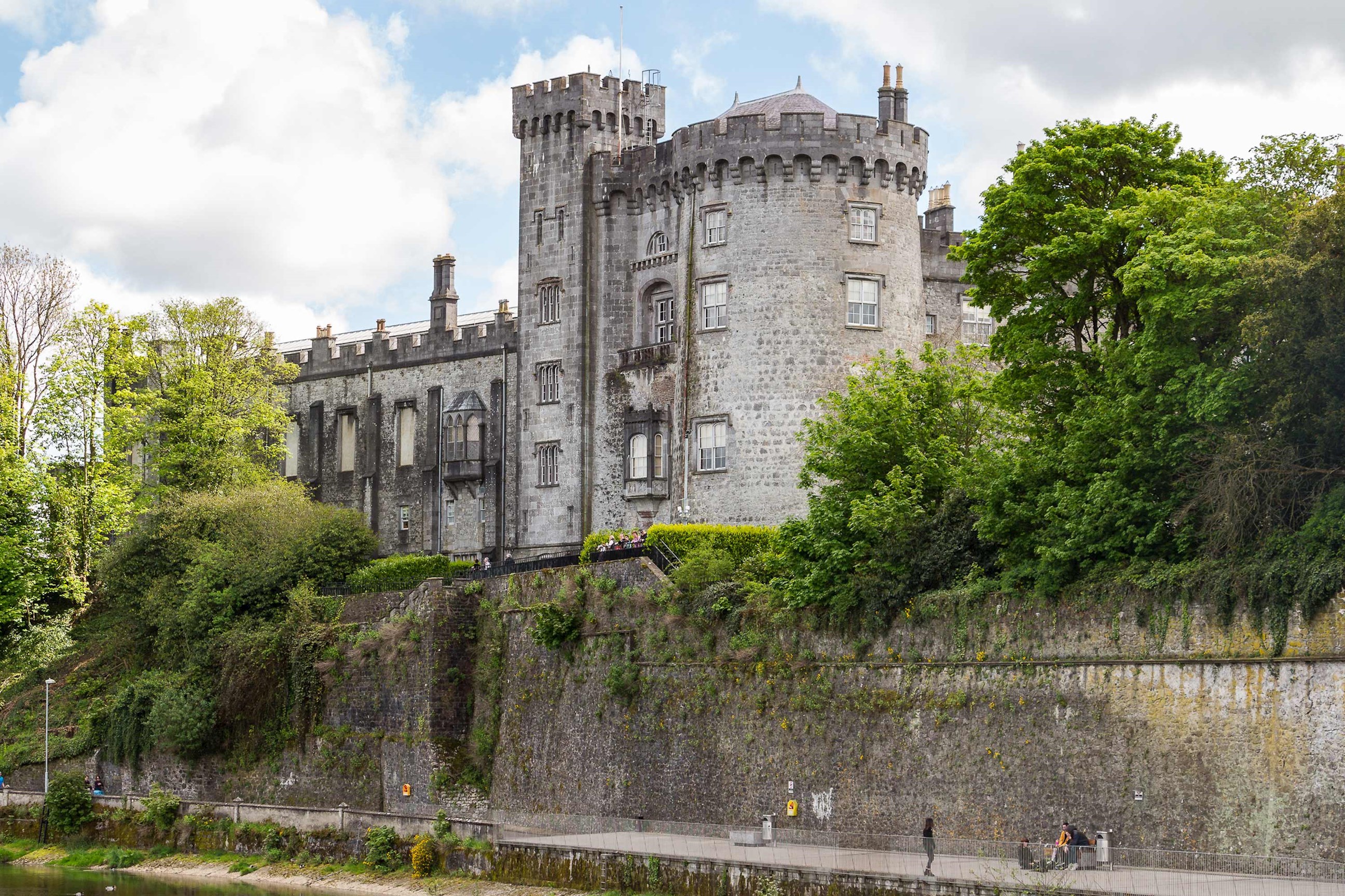 kilkenny-castle-kilkenny-ireland-iv.jpg