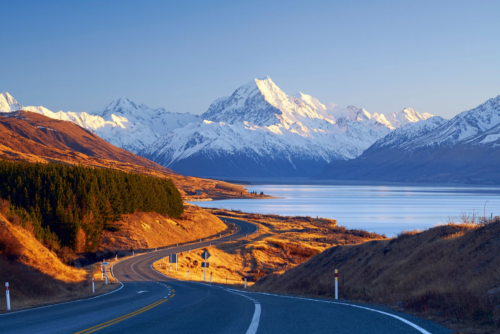 Winding road leading to Mount Cook Village, Canterbury, South Island, New Zealand