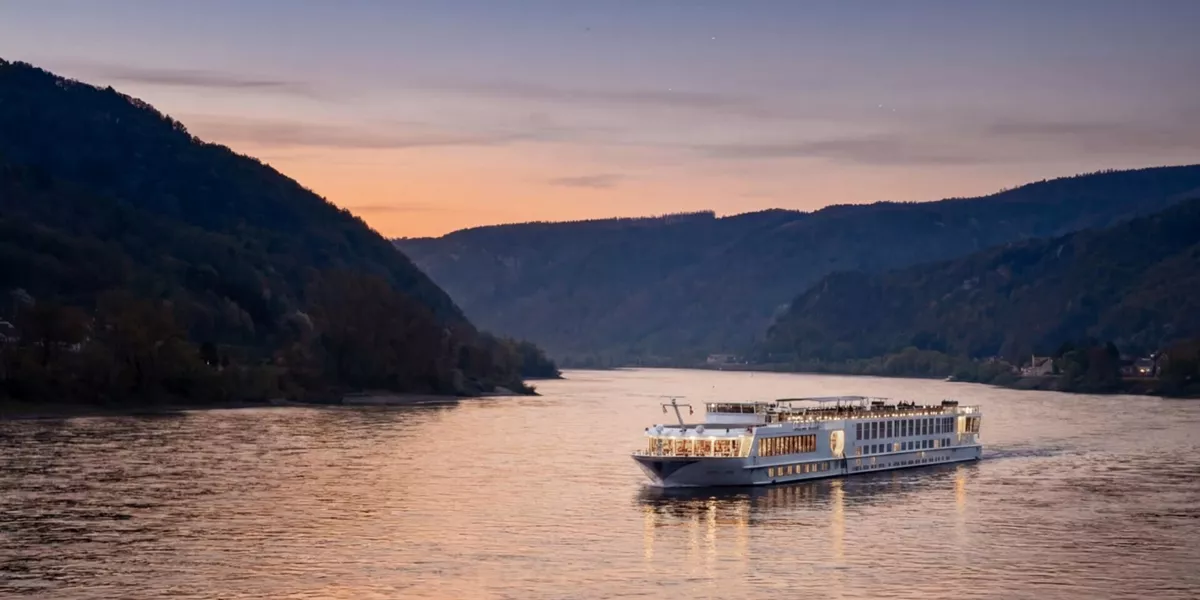 Large Trafalgar 2026 Rivercruise Sailagreatstory Shipshot Night