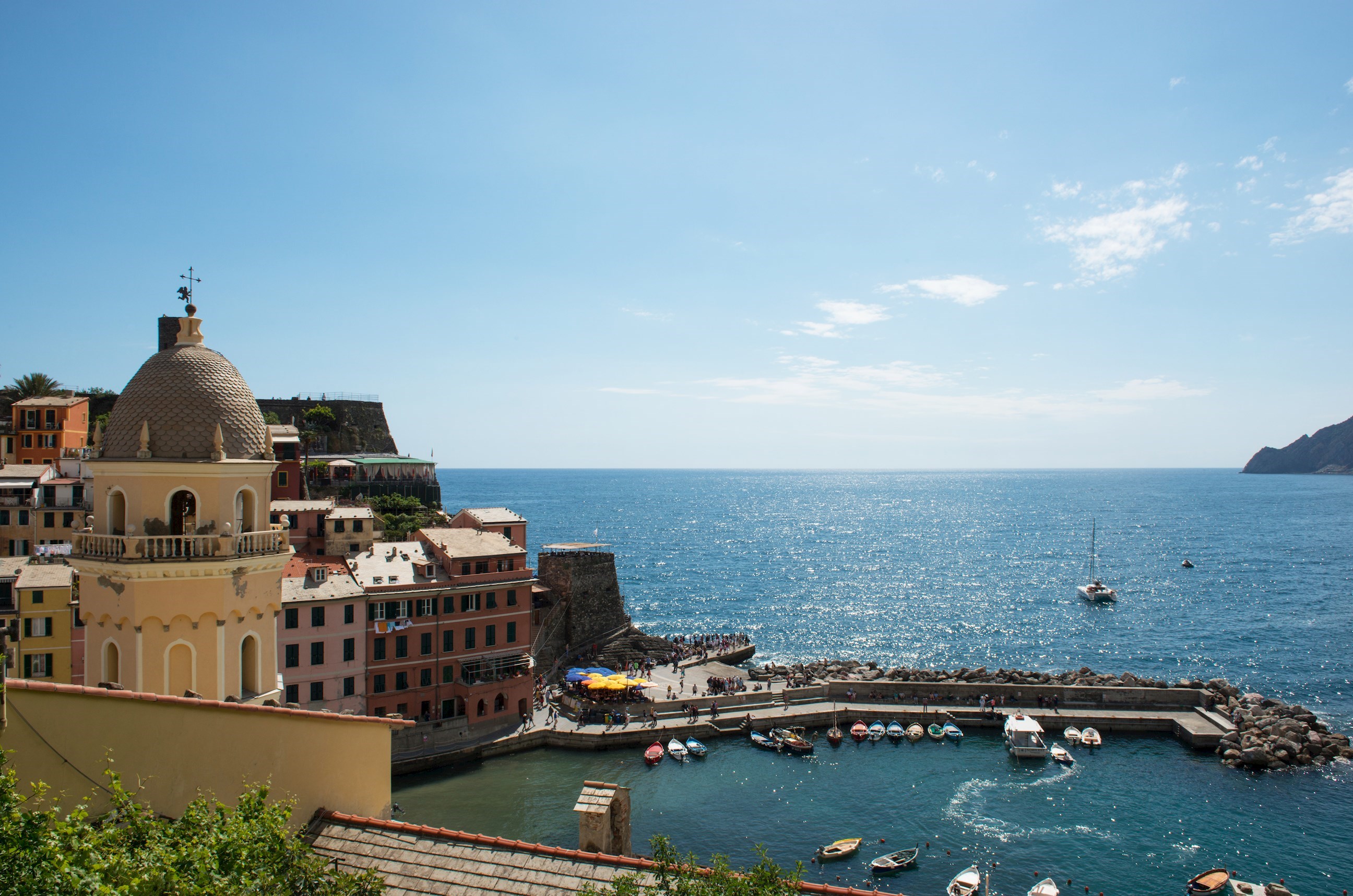 harbour-cinque-terre-italy.jpg