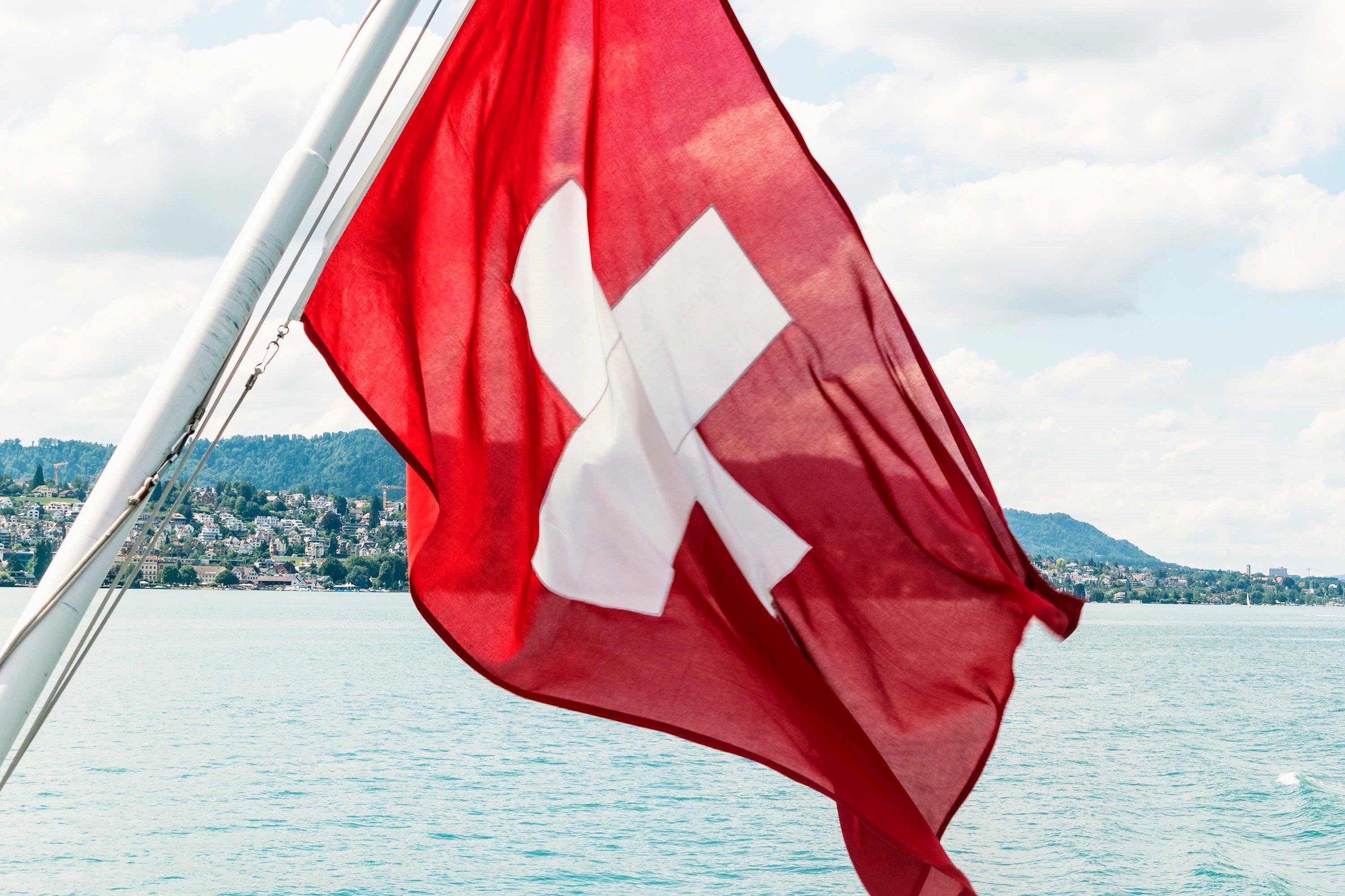 flag-boat-zurich-switzerland.jpg