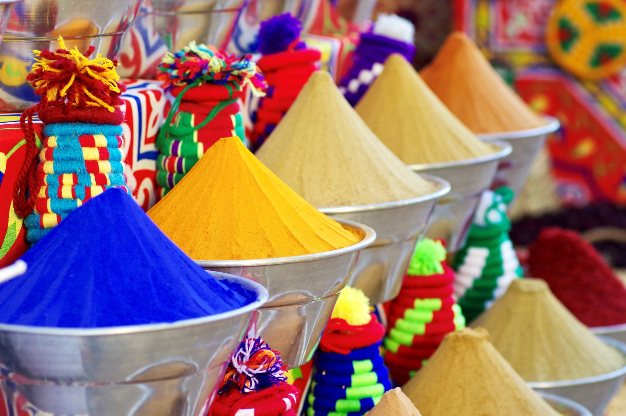 bazaar-aswan-egypt.jpg