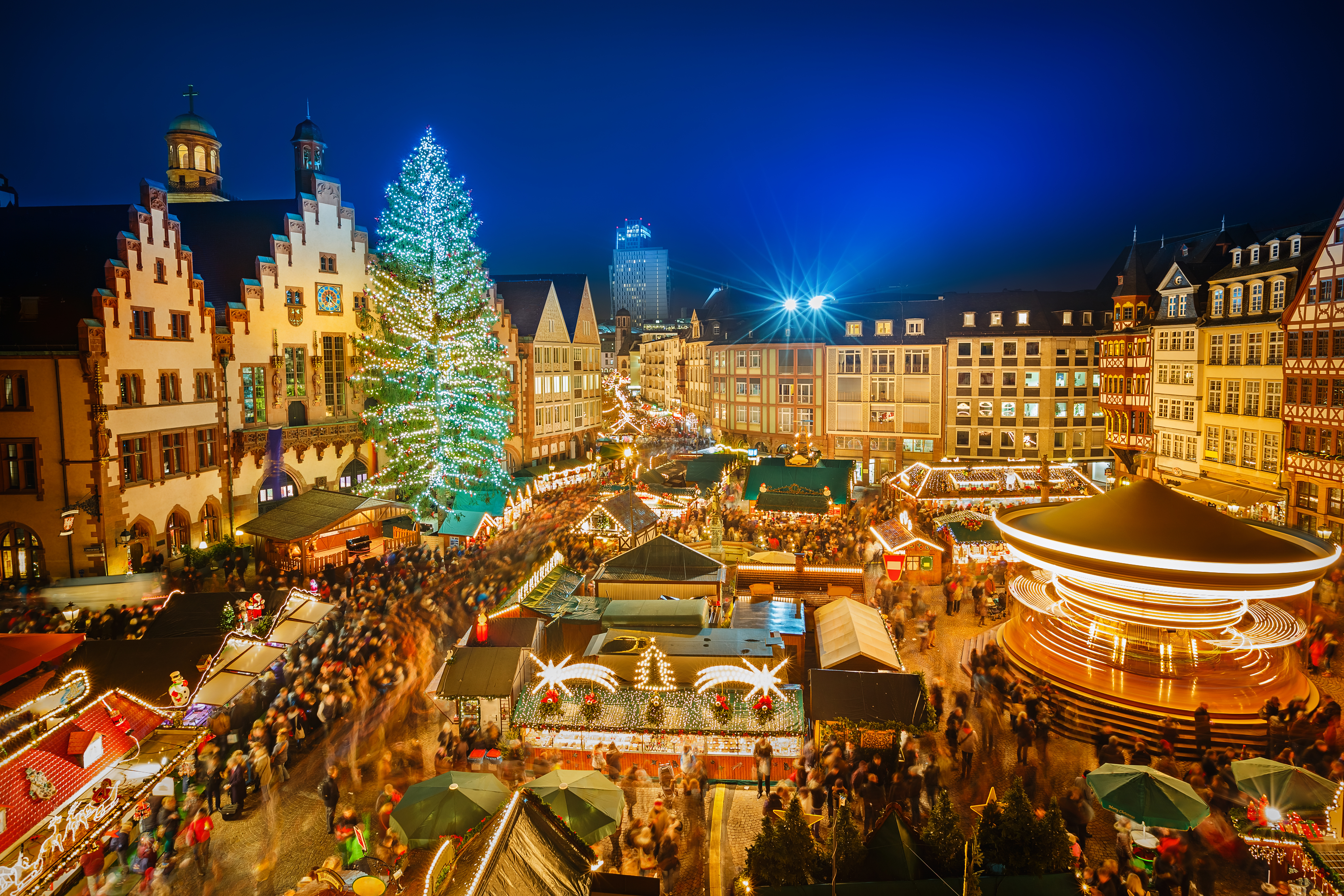 Christmas Market In Frankfurt 520625727