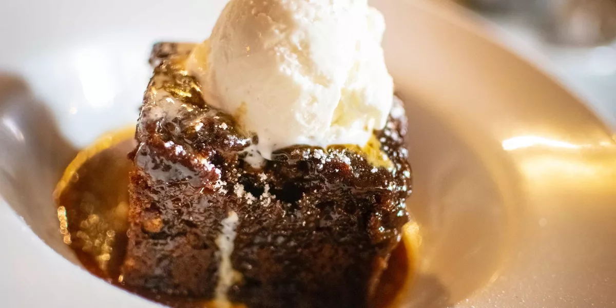 Traditional Welsh Evening Dinner Cardiff Wales 1