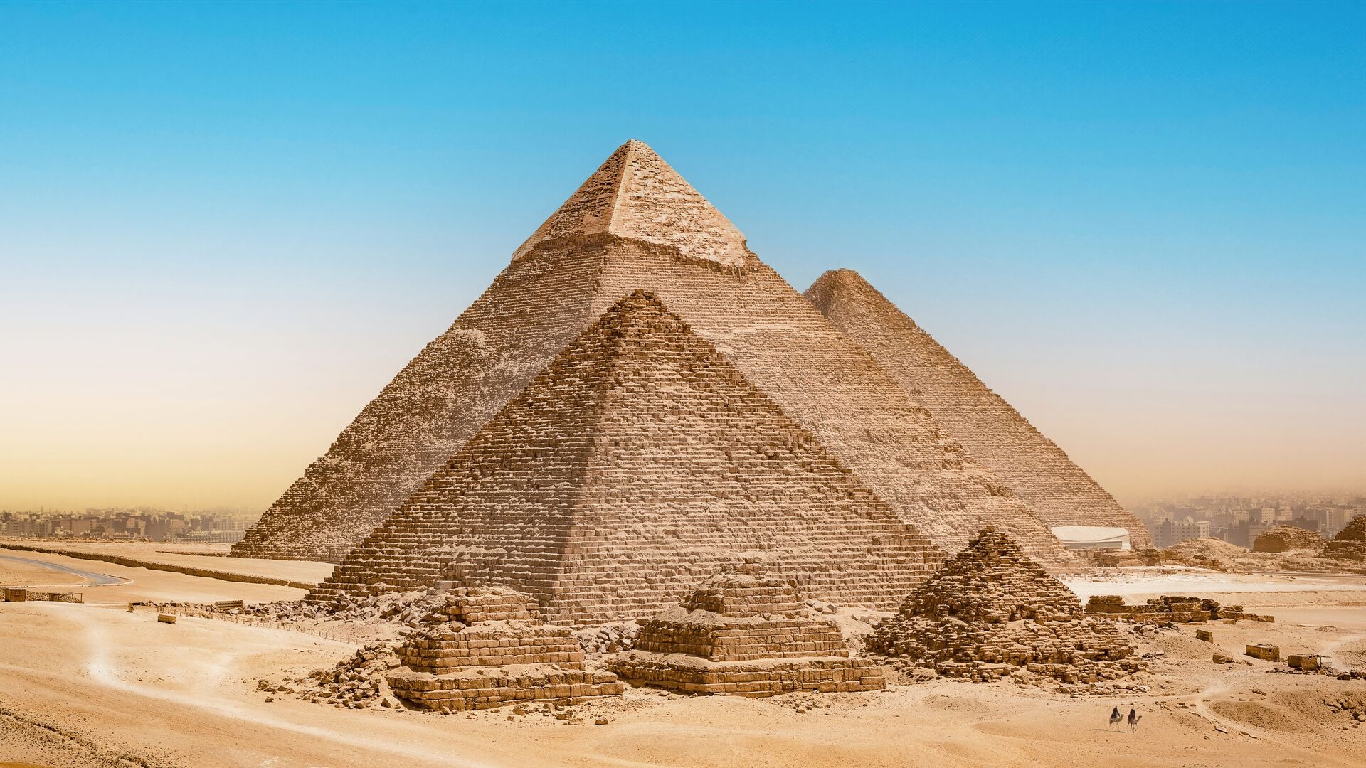View on The Pyramids in Giza, Egypt