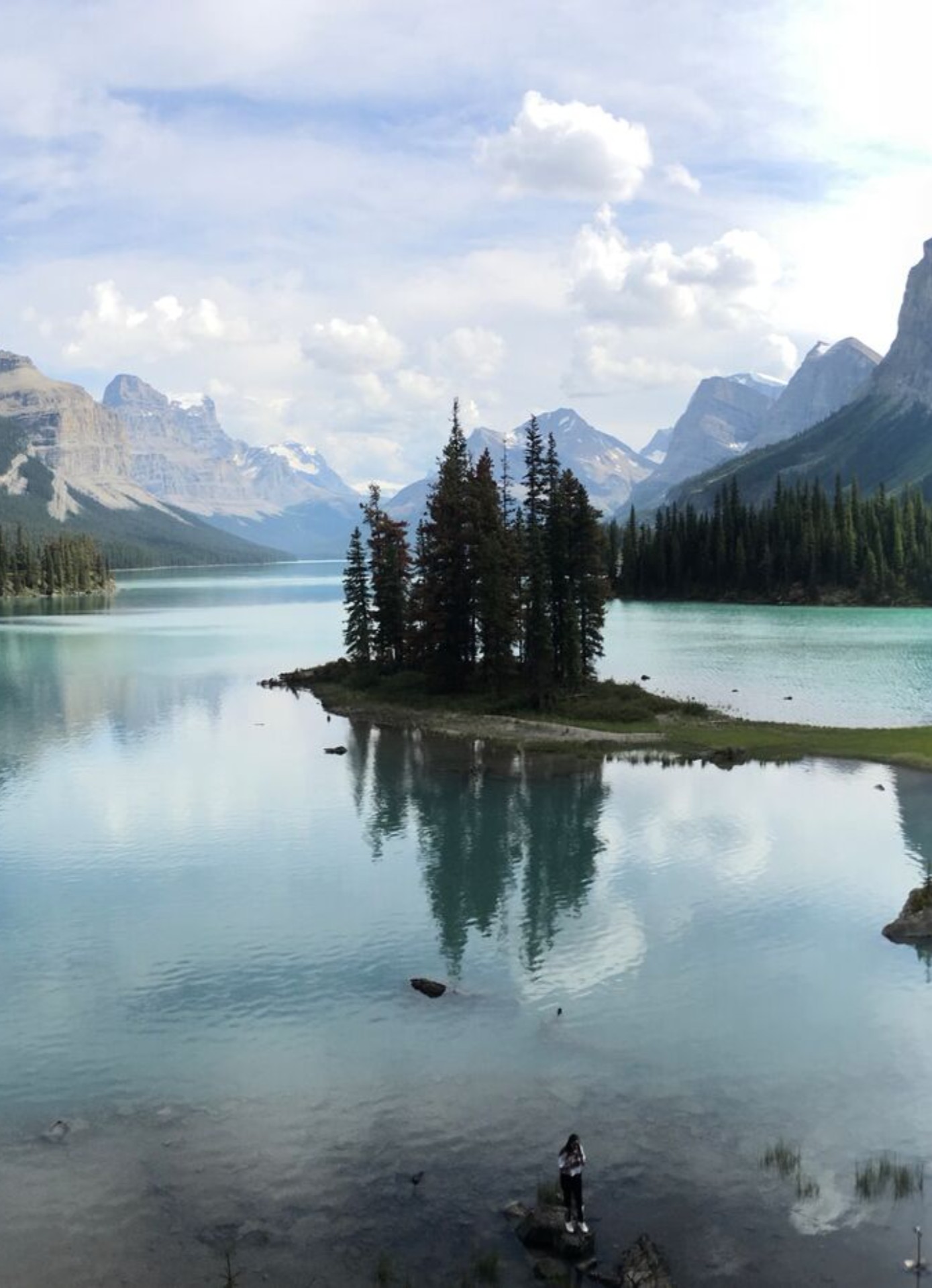 Maligne Lake in Jasper National Park, Alberta, Canada
