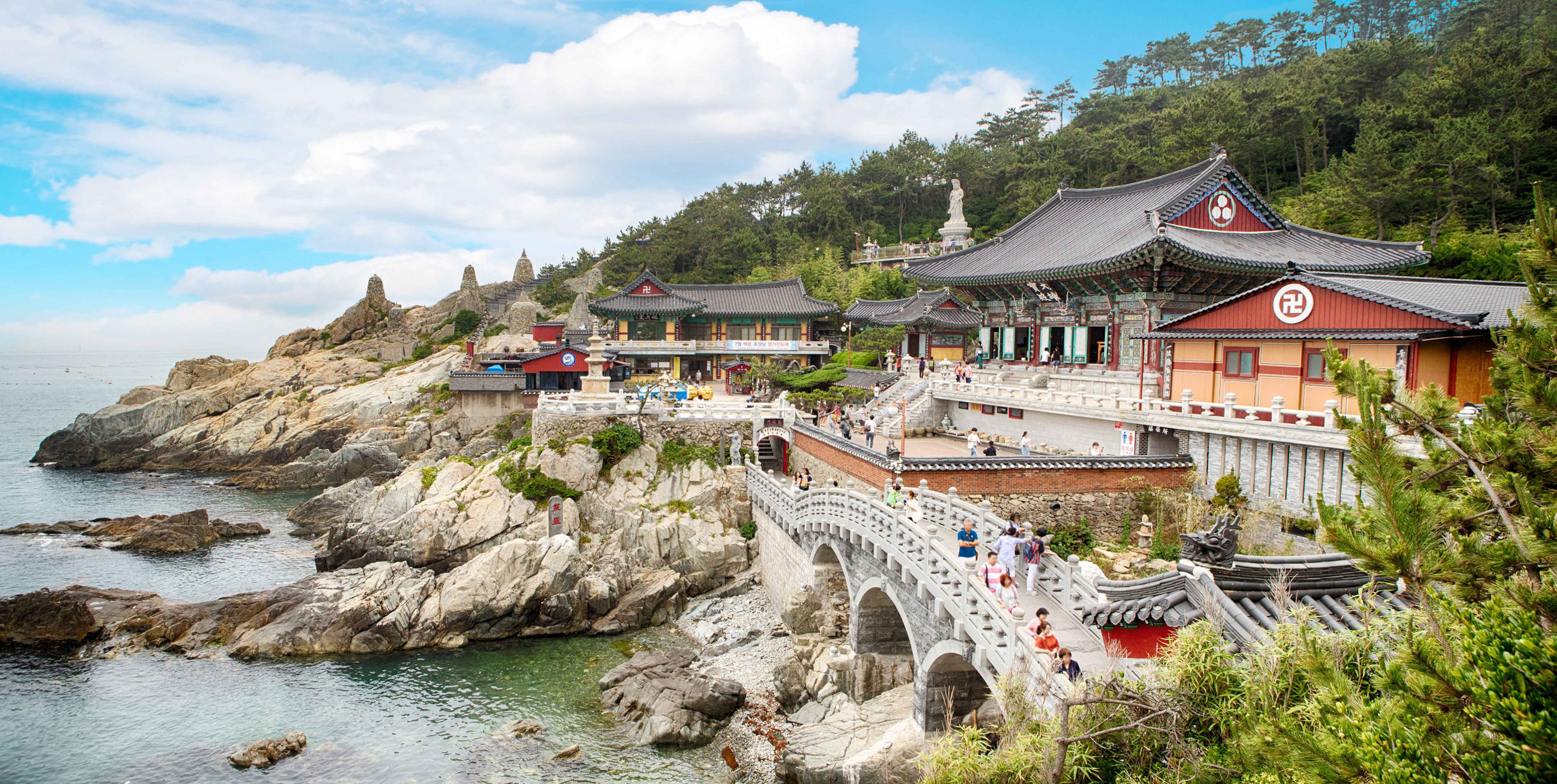 haedong-yonggungsa-temple-busan-south-korea.jpg