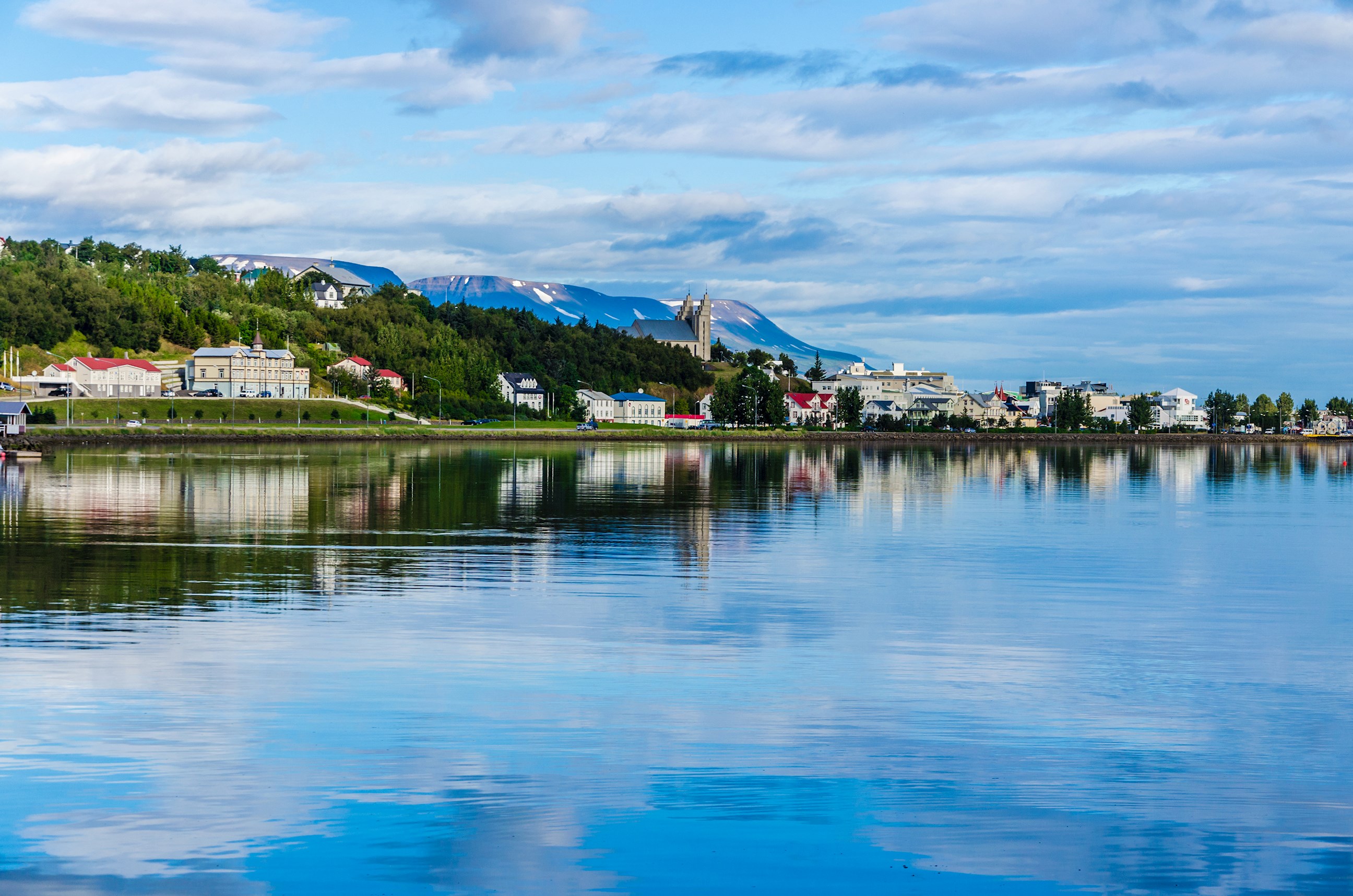 akureyri-iceland.jpg