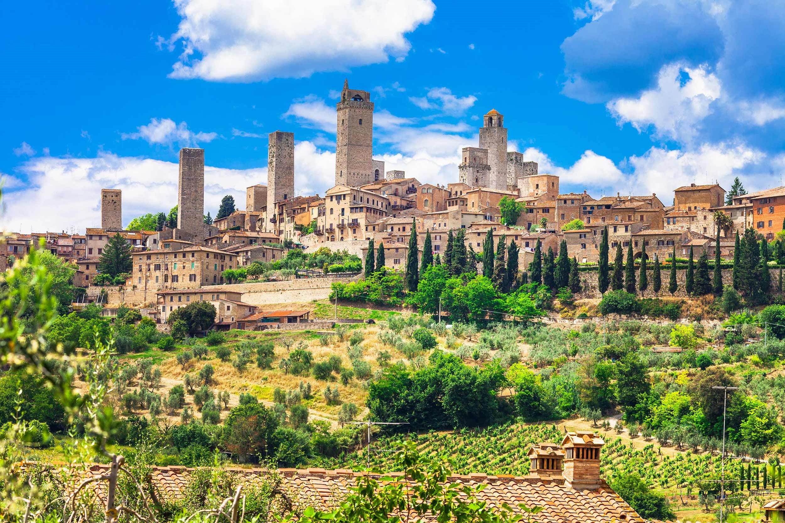 view-san-gimignano-tuscany-italy.jpg