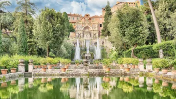 visit-tivoli-gardens-villa-deste-italy.jpg