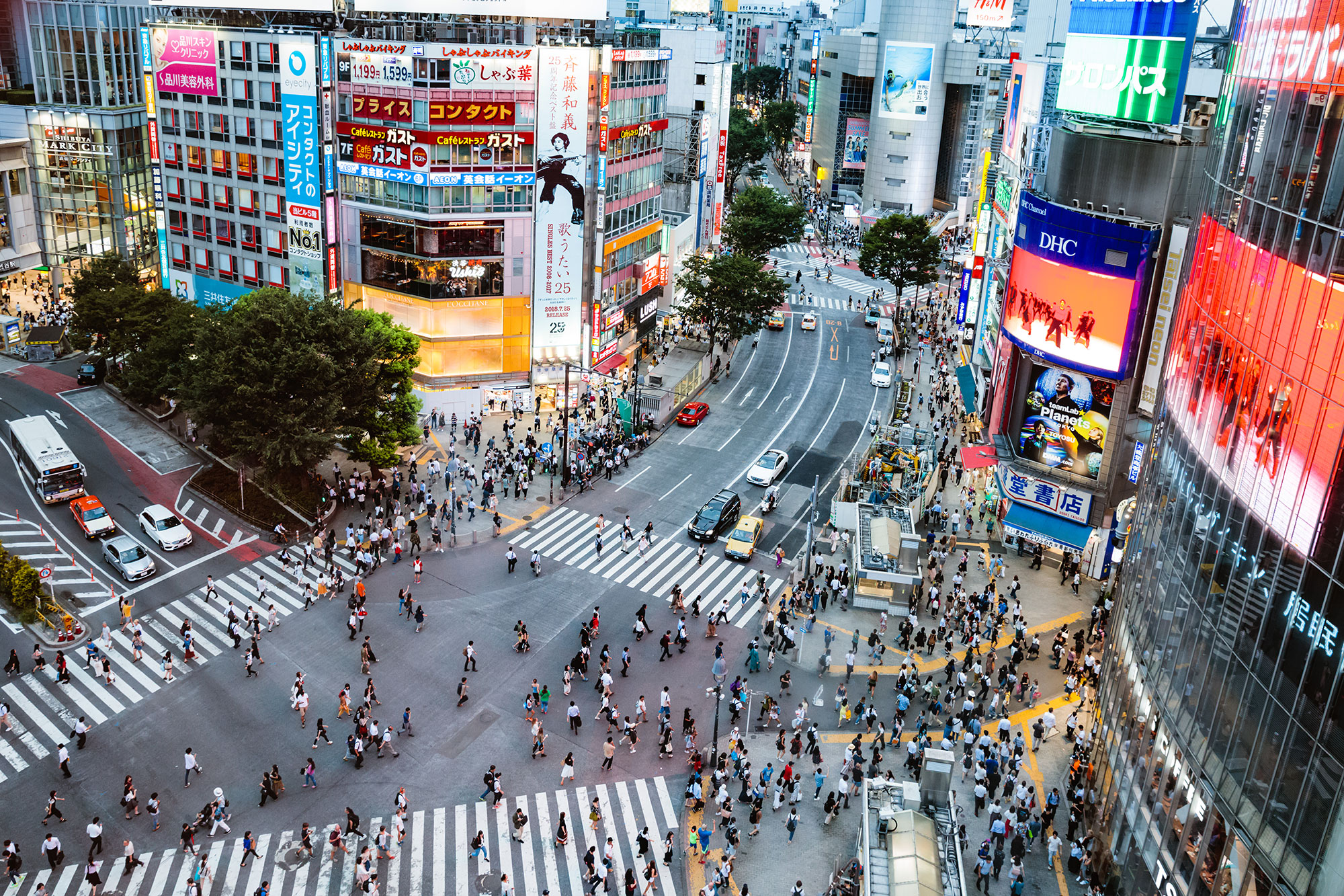 shibuya-pedestrian-crossing-tokyo-japan.jpg