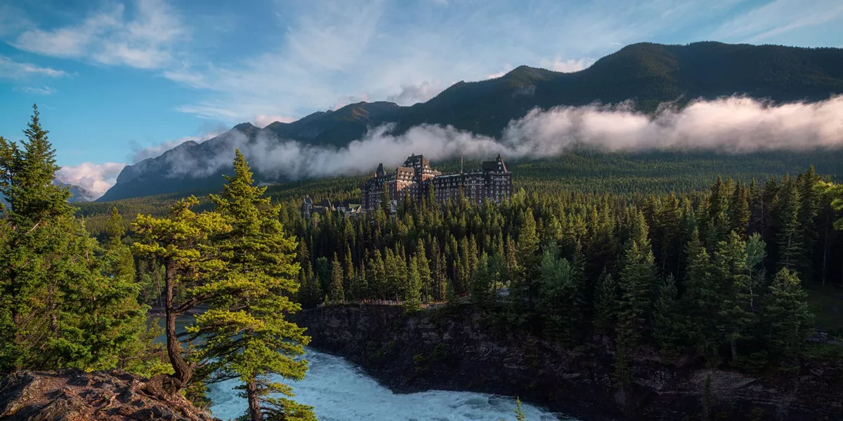 Fairmont Spring Hotel amongst the trees of Banff National Park, Canada