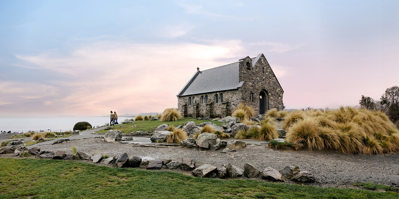 church-of-the-good-shepherd-lake-tekapo-8.jpg