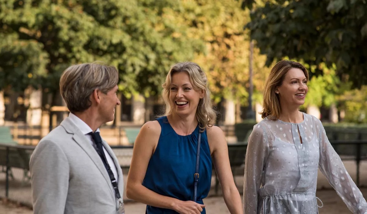 France Paris Travel Director With Guests